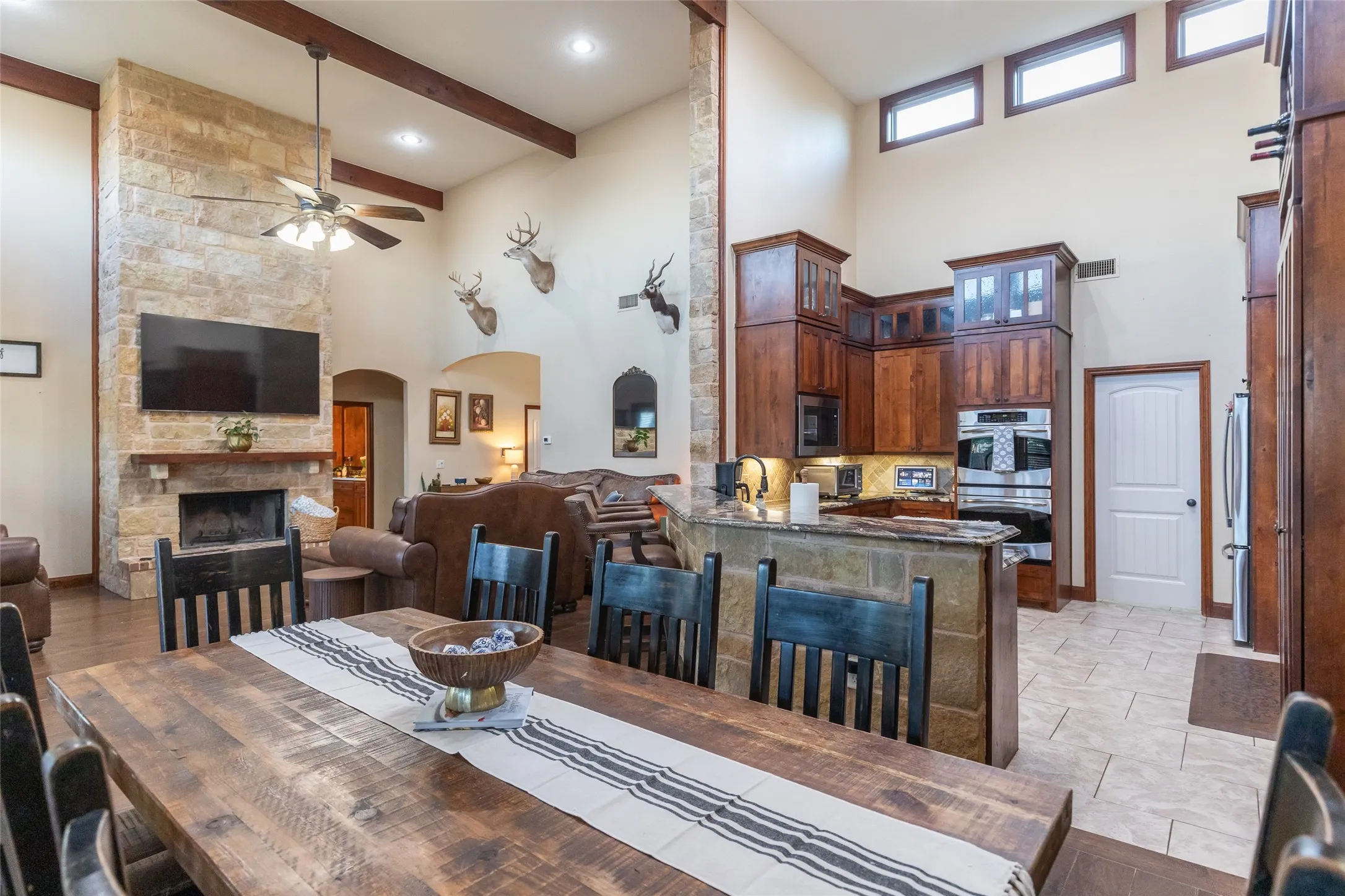 Single Family Residence For Sale in Taylor County , 157 Coates Avenue, Tuscola, Texas 79562, 4 Bedroom, 2 Bathroom, 6 Garage spaces, 2,233 Sqft, built in 2012, mls#21339273, Real Estate Agent in Tuscola, Homes For Sale in Taylor county, Homes For Sale in Tuscola, Realtor in Tuscola Texas, Real Estate Brokerage Independent Realty Texas, Luminita Cordes Realtor