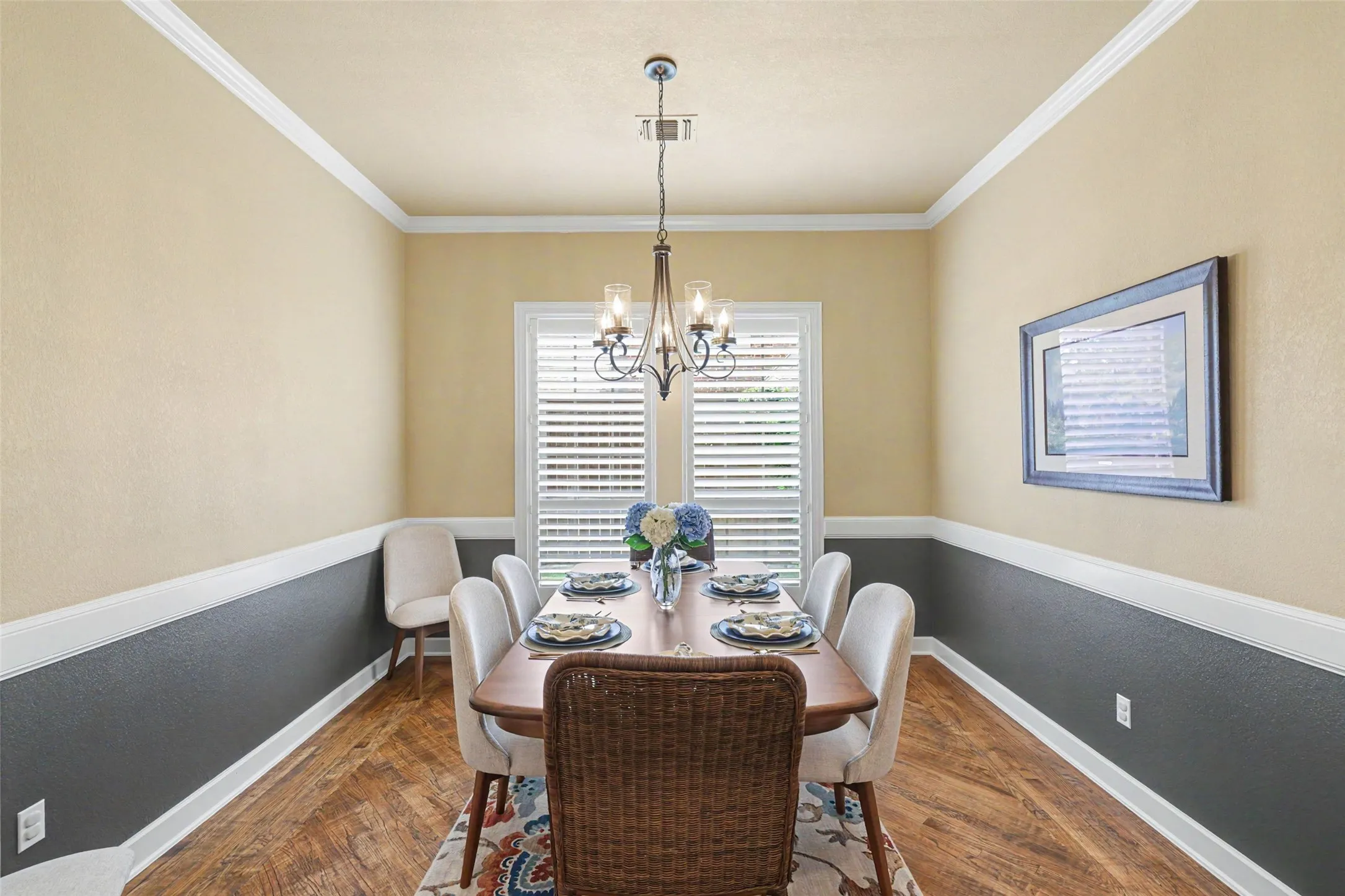 Single Family Residence For Sale in Tarrant County , 8217 Thornhill Drive, North Richland Hills, Texas 76182, 4 Bedroom, 3 Bathroom, 3 Garage spaces, 3,934 Sqft, built in 2001, mls#21338586, Real Estate Agent in North Richland Hills, Homes For Sale in Tarrant county, Homes For Sale in North Richland Hills, Realtor in North Richland Hills Texas, Real Estate Brokerage Independent Realty Texas, Luminita Cordes Realtor