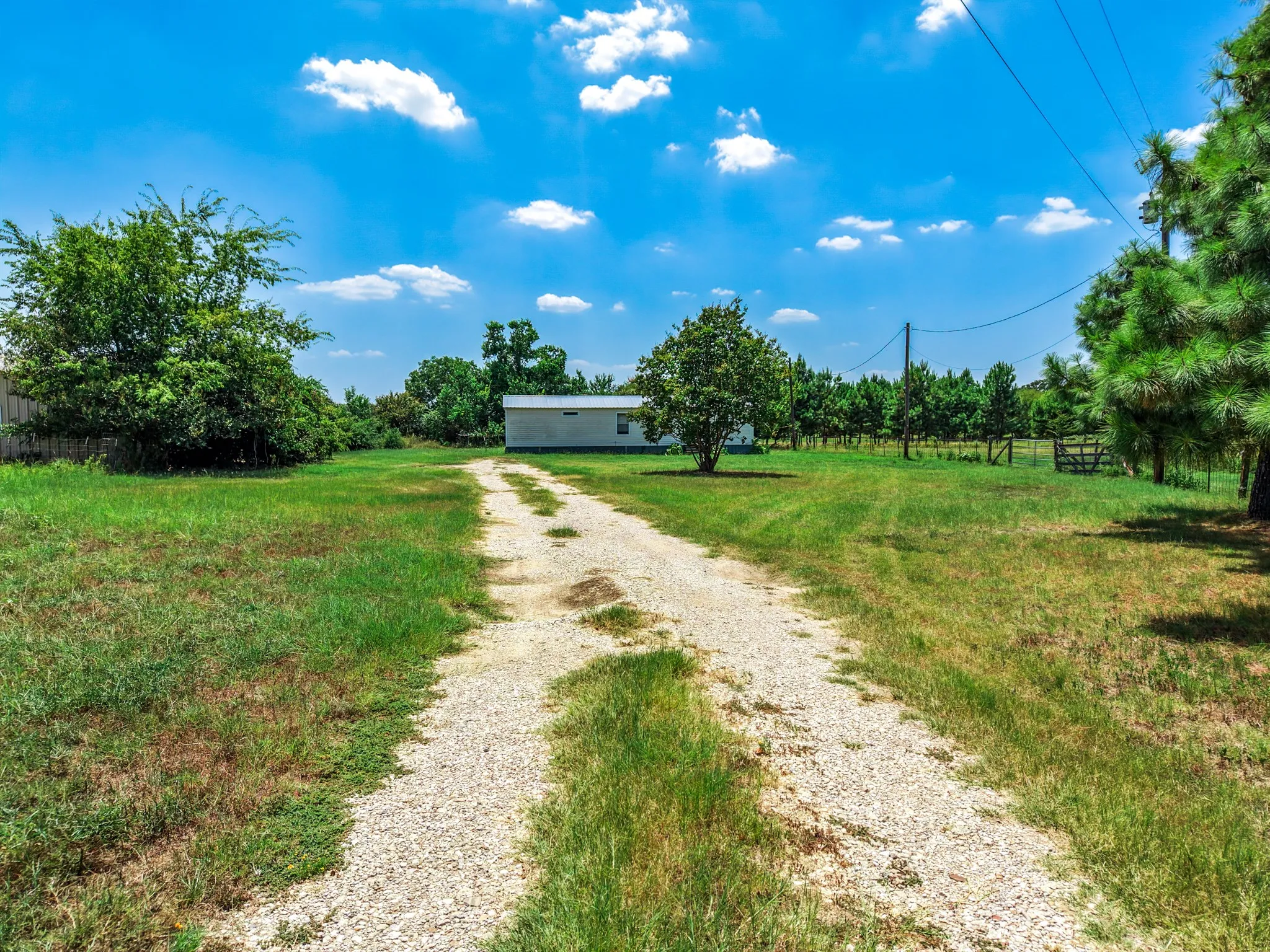 Improved Land For Sale in Kaufman County , 16488 Ranchette Road, Terrell, Texas 75161, 0, 0, Garage spaces, 0 Sqft, built in 1980, mls#21337742, Real Estate Agent in Terrell, Homes For Sale in Kaufman county, Homes For Sale in Terrell, Realtor in Terrell Texas, Real Estate Brokerage Independent Realty Texas, Luminita Cordes Realtor