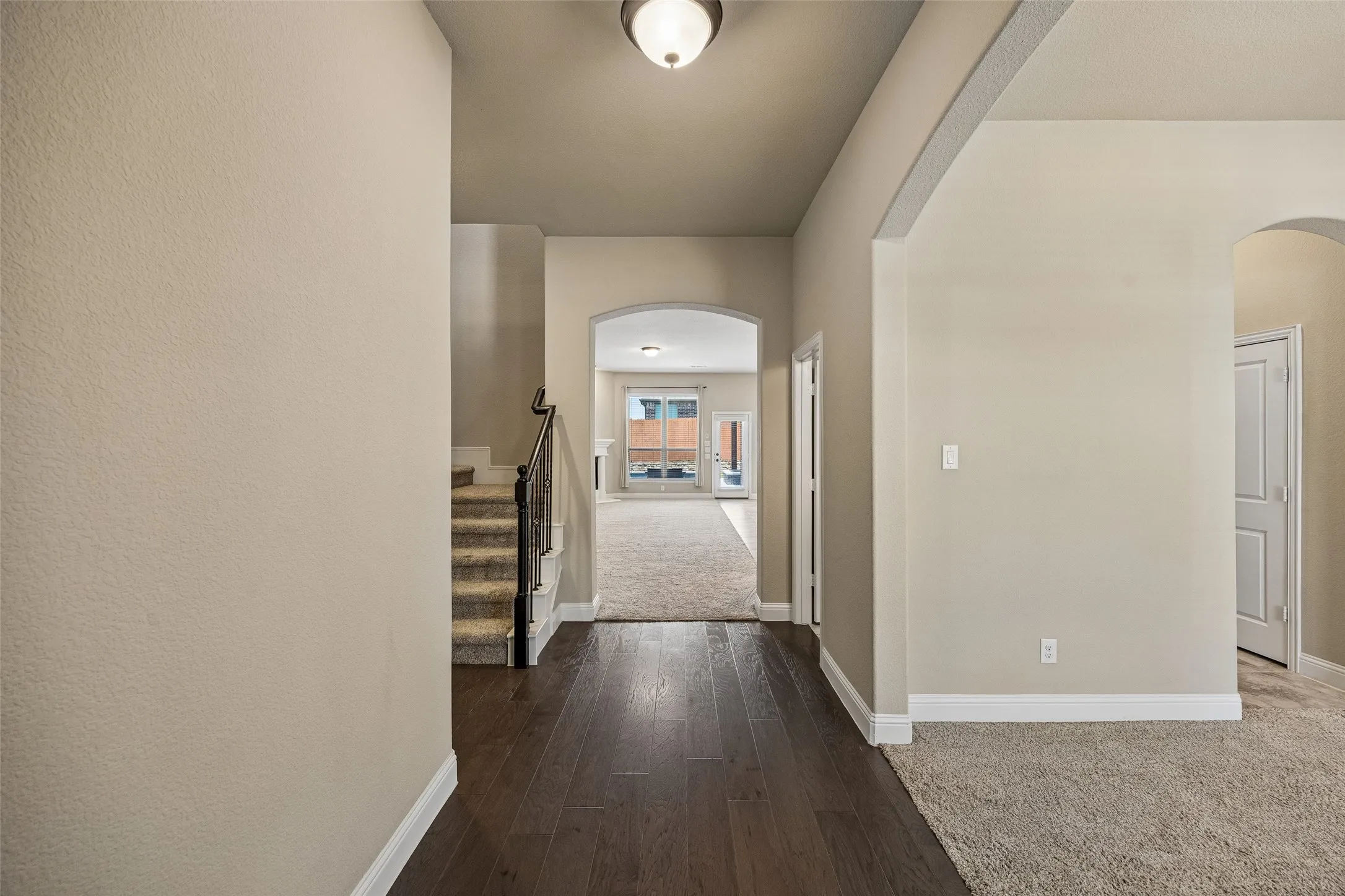 Single Family Residence For Sale in Denton County , 16509 Dry Creek Boulevard, Prosper, Texas 75078, 4 Bedroom, 3 Bathroom, 2 Garage spaces, 2,804 Sqft, built in 2017, mls#21332136, Real Estate Agent in Prosper, Homes For Sale in Denton county, Homes For Sale in Prosper, Realtor in Prosper Texas, Real Estate Brokerage Independent Realty Texas, Luminita Cordes Realtor