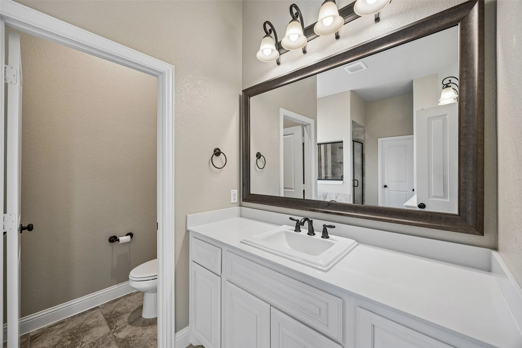Single Family Residence For Sale in Denton County , 16509 Dry Creek Boulevard, Prosper, Texas 75078, 4 Bedroom, 3 Bathroom, 2 Garage spaces, 2,804 Sqft, built in 2017, mls#21332136, Real Estate Agent in Prosper, Homes For Sale in Denton county, Homes For Sale in Prosper, Realtor in Prosper Texas, Real Estate Brokerage Independent Realty Texas, Luminita Cordes Realtor