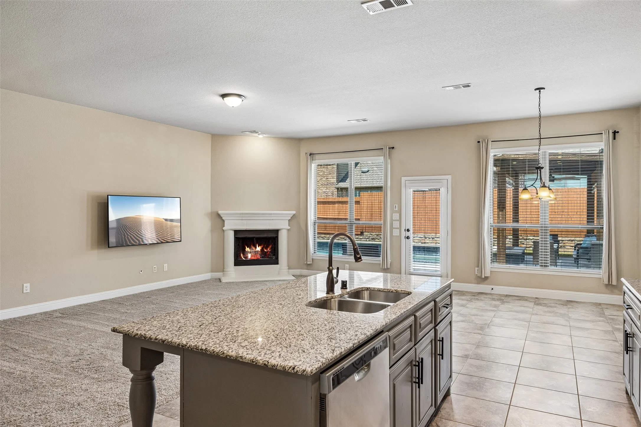 Single Family Residence For Sale in Denton County , 16509 Dry Creek Boulevard, Prosper, Texas 75078, 4 Bedroom, 3 Bathroom, 2 Garage spaces, 2,804 Sqft, built in 2017, mls#21332136, Real Estate Agent in Prosper, Homes For Sale in Denton county, Homes For Sale in Prosper, Realtor in Prosper Texas, Real Estate Brokerage Independent Realty Texas, Luminita Cordes Realtor