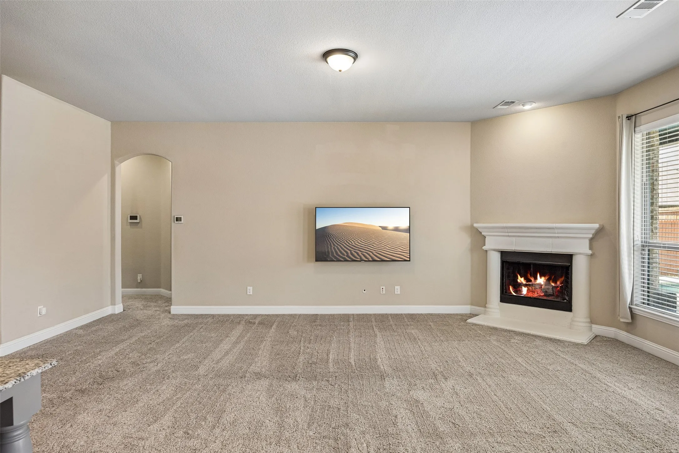 Single Family Residence For Sale in Denton County , 16509 Dry Creek Boulevard, Prosper, Texas 75078, 4 Bedroom, 3 Bathroom, 2 Garage spaces, 2,804 Sqft, built in 2017, mls#21332136, Real Estate Agent in Prosper, Homes For Sale in Denton county, Homes For Sale in Prosper, Realtor in Prosper Texas, Real Estate Brokerage Independent Realty Texas, Luminita Cordes Realtor