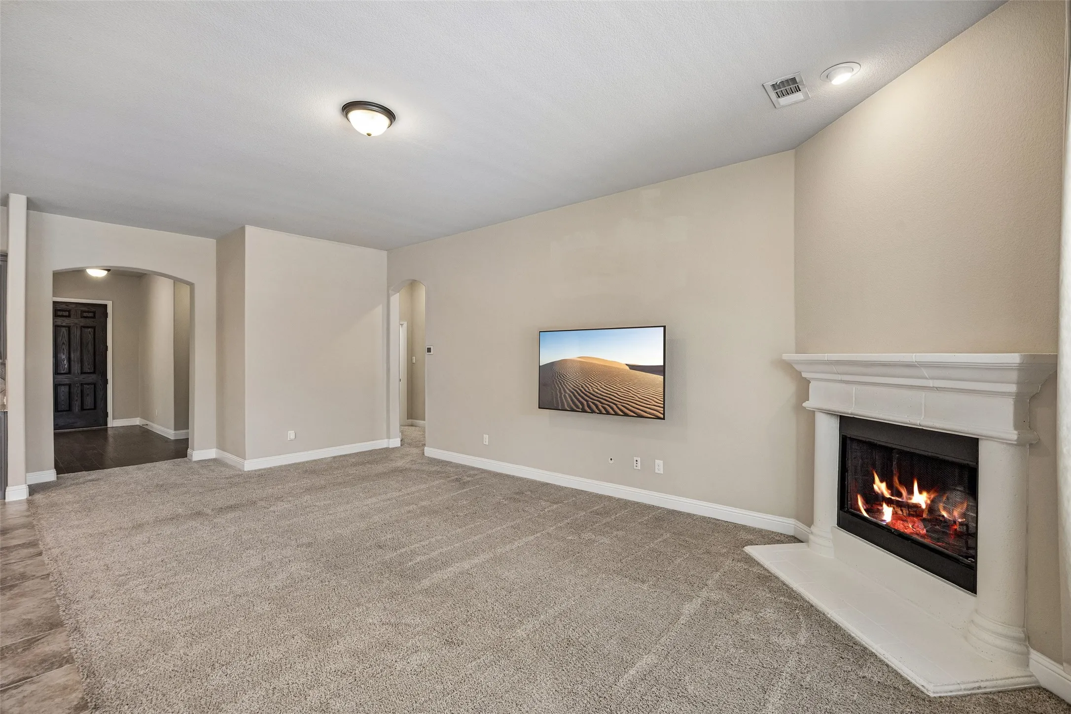 Single Family Residence For Sale in Denton County , 16509 Dry Creek Boulevard, Prosper, Texas 75078, 4 Bedroom, 3 Bathroom, 2 Garage spaces, 2,804 Sqft, built in 2017, mls#21332136, Real Estate Agent in Prosper, Homes For Sale in Denton county, Homes For Sale in Prosper, Realtor in Prosper Texas, Real Estate Brokerage Independent Realty Texas, Luminita Cordes Realtor