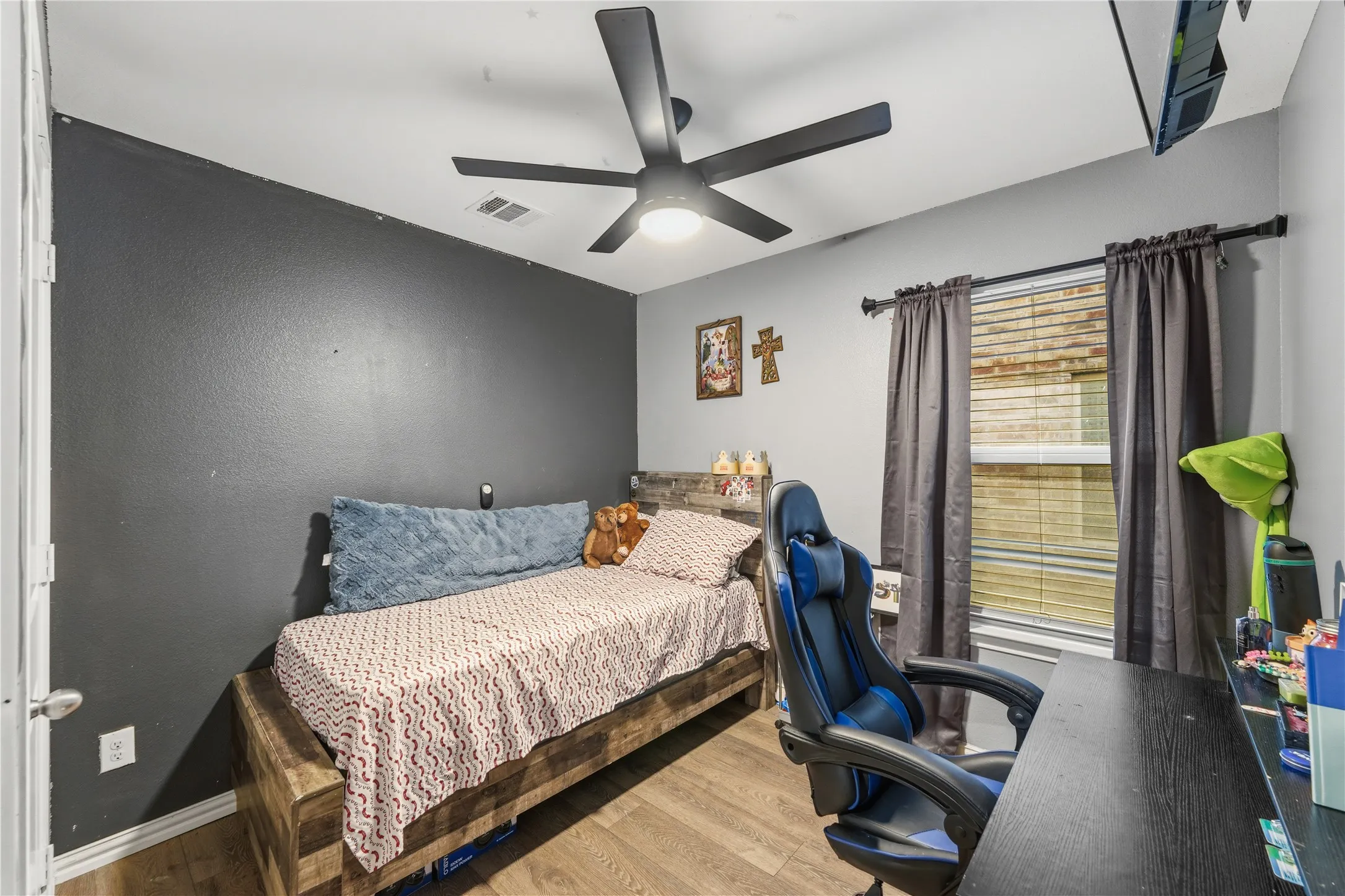 Single Family Residence For Sale in Collin County , 1202 Bronze Lane, Princeton, Texas 75407, 4 Bedroom, 2 Bathroom, 2 Garage spaces, 1,567 Sqft, built in 2019, Price $290,000, mls#21339779, Real Estate Agent in Princeton, Homes For Sale in Collin county, Homes For Sale in Princeton, Realtor in Princeton Texas, Real Estate Brokerage Independent Realty Texas, Luminita Cordes Realtor