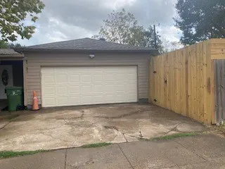 Single Family Residence For Rent in Dallas County , 212 Washington Street, Garland, Texas 75040, 3 Bedroom, 2 Bathroom, 2 Garage spaces, 1,732 Sqft, built in 1949, mls#21339767, Real Estate Agent in Garland, Homes For Rent in Dallas county, Homes For Rent in Garland, Realtor in Garland Texas, Real Estate Brokerage Independent Realty Texas, Luminita Cordes Realtor