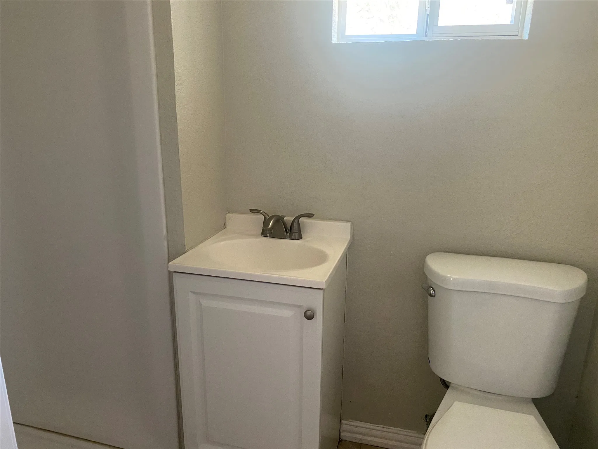 Single Family Residence For Rent in Dallas County , 212 Washington Street, Garland, Texas 75040, 3 Bedroom, 2 Bathroom, 2 Garage spaces, 1,732 Sqft, built in 1949, mls#21339767, Real Estate Agent in Garland, Homes For Rent in Dallas county, Homes For Rent in Garland, Realtor in Garland Texas, Real Estate Brokerage Independent Realty Texas, Luminita Cordes Realtor