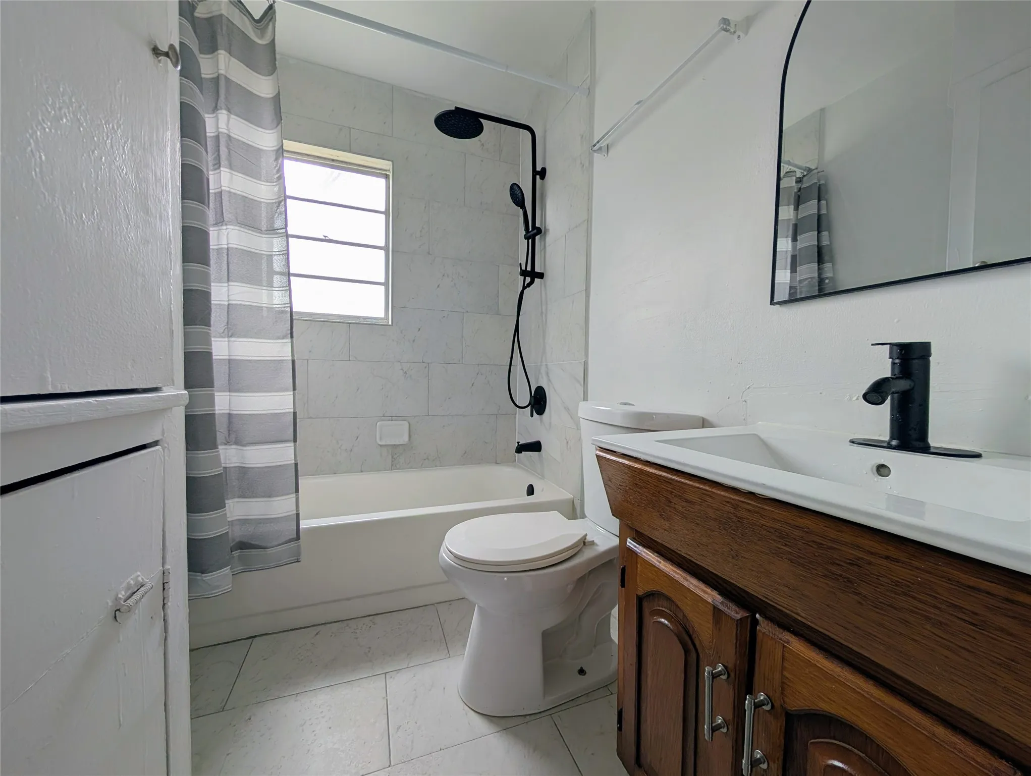 Single Family Residence For Sale in Dallas County , 613 Grande Drive, Mesquite, Texas 75149, 3 Bedroom, 2 Bathroom, 1 Garage spaces, 1,042 Sqft, built in 1954, mls#21337462, Real Estate Agent in Mesquite, Homes For Sale in Dallas county, Homes For Sale in Mesquite, Realtor in Mesquite Texas, Real Estate Brokerage Independent Realty Texas, Luminita Cordes Realtor