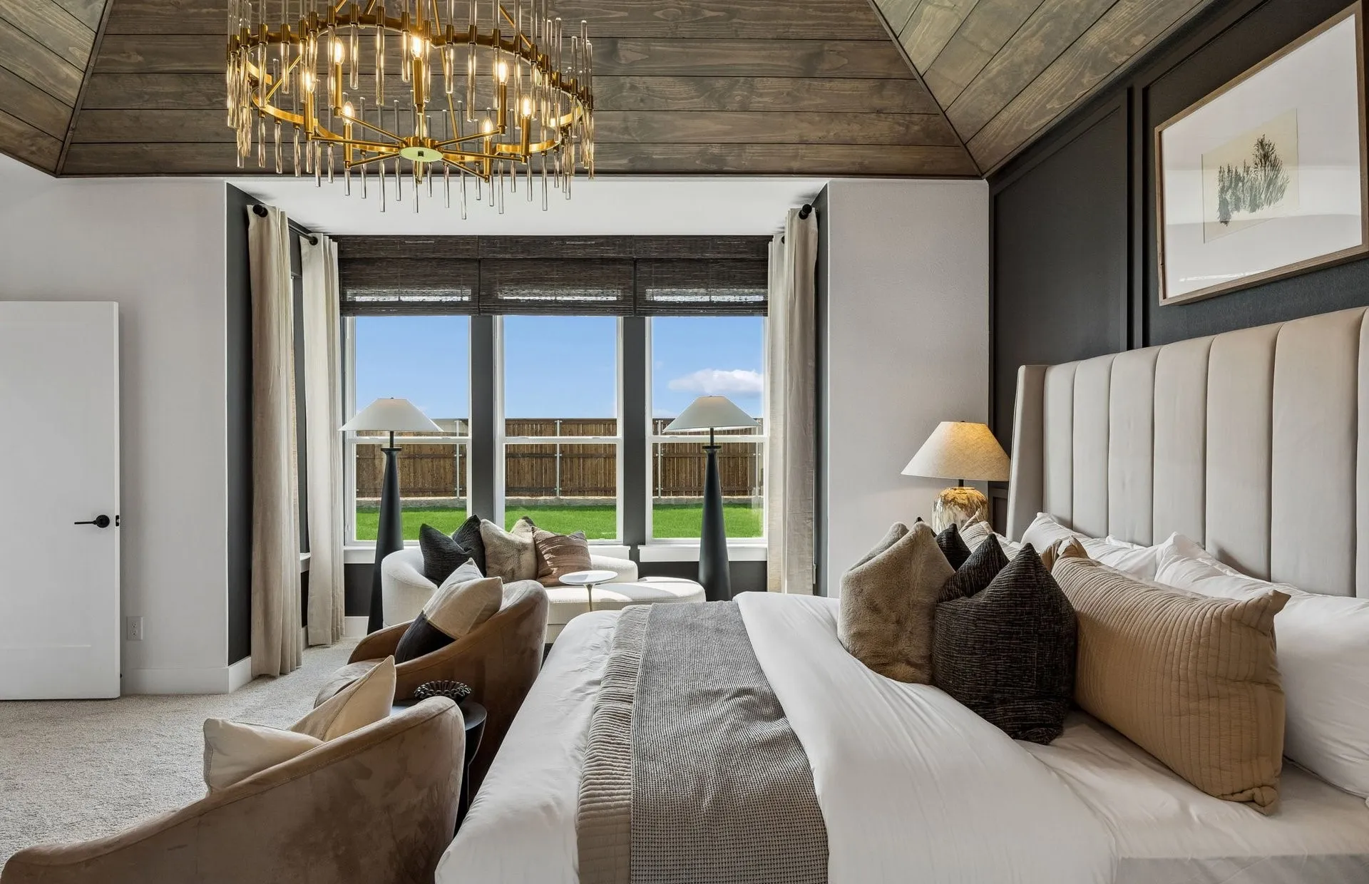 *Model Representation - Owner's suite view 2
