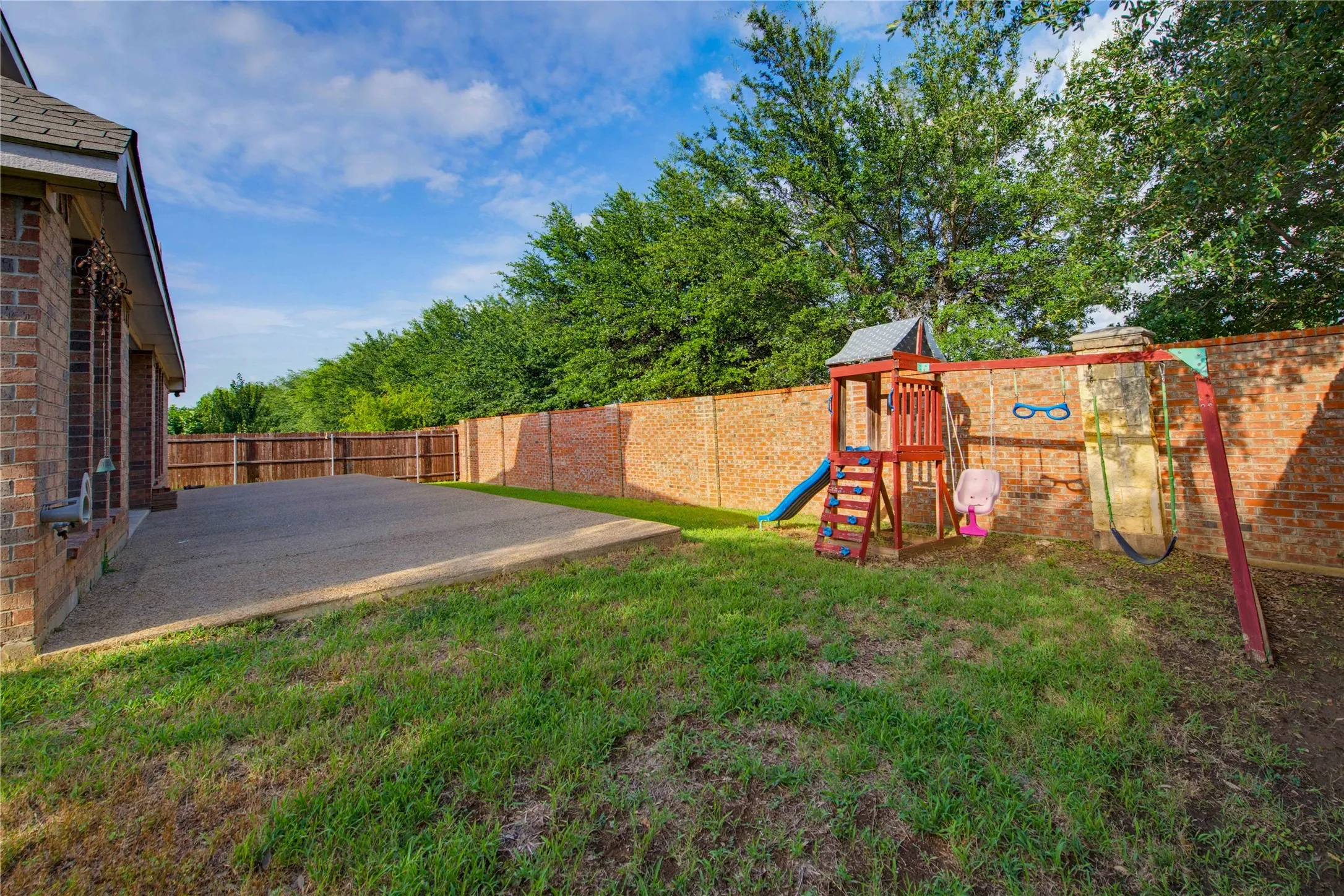 Playset conveys with the property!