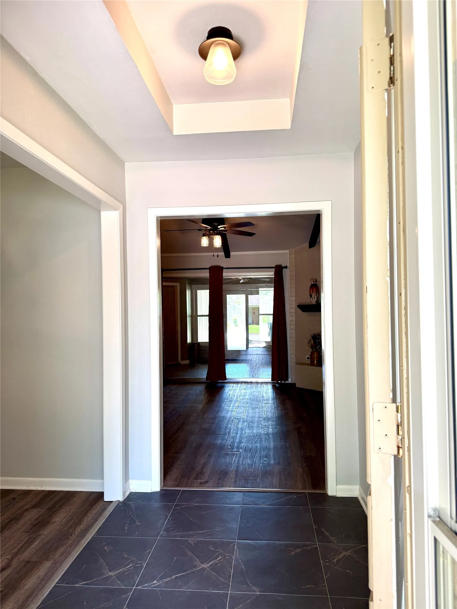 Single Family Residence For Rent in Grayson County , 3005 Anthony Drive, Sherman, Texas 75092, 4 Bedrooms, 3 Bathrooms, 2 Garage spaces, 2,461 Sqft, built in 1973, Price $2,750, mls#21339816, Real Estate Agent in Sherman, Homes For Rent in Grayson county, Homes For Rent in Sherman, Realtor in Sherman Texas, Real Estate Brokerage Independent Realty Texas, Luminita Cordes Realtor