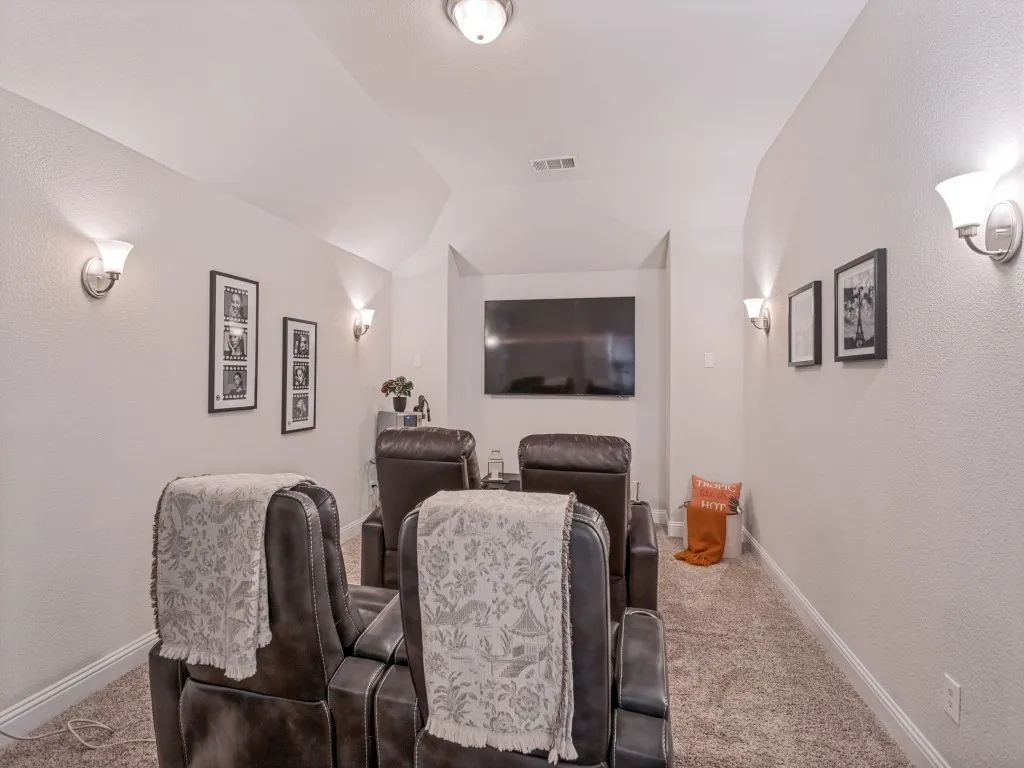 Single Family Residence For Sale in Collin County , 107 Live Oak Drive, Wylie, Texas 75098, 4 Bedroom, 4 Bathroom, 2 Garage spaces, 3,030 Sqft, built in 2016, mls#21338905, Real Estate Agent in Wylie, Homes For Sale in Collin county, Homes For Sale in Wylie, Realtor in Wylie Texas, Real Estate Brokerage Independent Realty Texas, Luminita Cordes Realtor