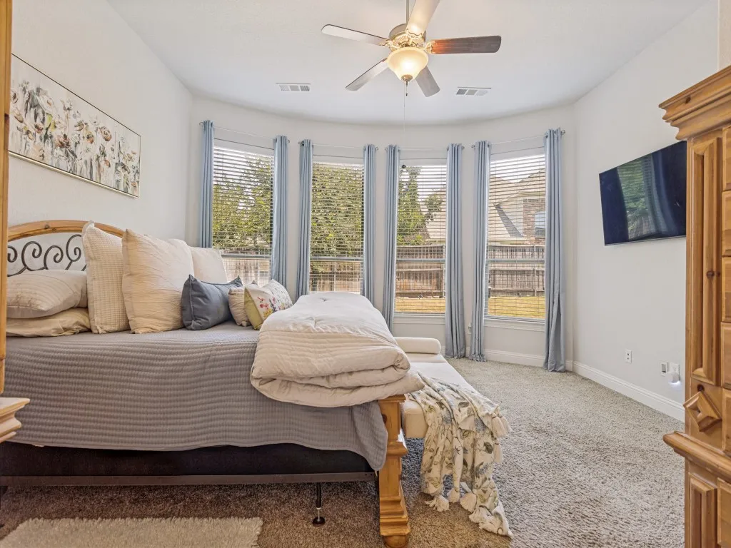 Single Family Residence For Sale in Collin County , 107 Live Oak Drive, Wylie, Texas 75098, 4 Bedroom, 4 Bathroom, 2 Garage spaces, 3,030 Sqft, built in 2016, mls#21338905, Real Estate Agent in Wylie, Homes For Sale in Collin county, Homes For Sale in Wylie, Realtor in Wylie Texas, Real Estate Brokerage Independent Realty Texas, Luminita Cordes Realtor