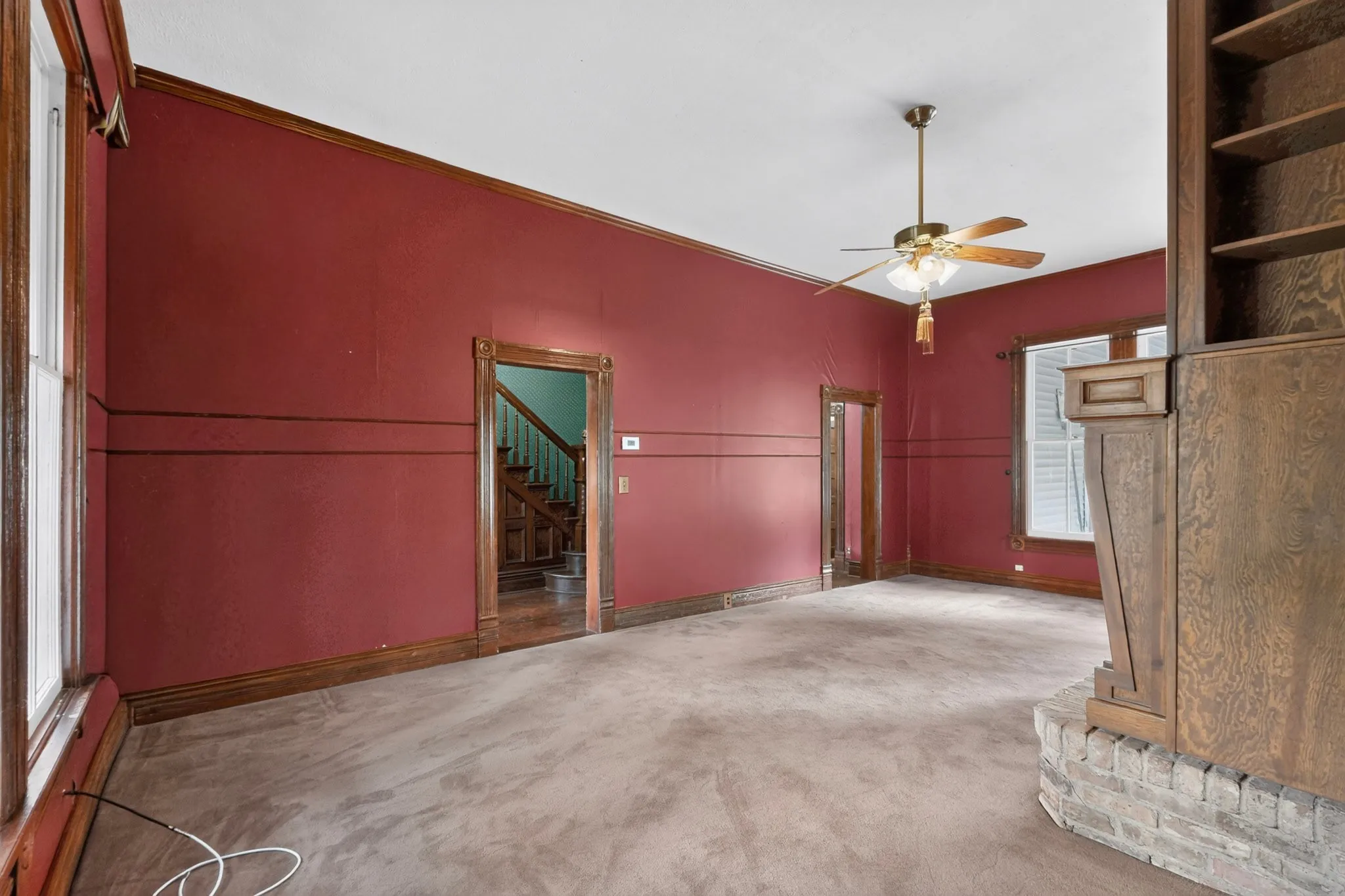 Single Family Residence For Sale in Kaufman County , 604 Johnson Street, Terrell, Texas 75160, 3 Bedroom, 2 Bathroom, 2 Garage spaces, 1,872 Sqft, built in 1900, mls#21338607, Real Estate Agent in Terrell, Homes For Sale in Kaufman county, Homes For Sale in Terrell, Realtor in Terrell Texas, Real Estate Brokerage Independent Realty Texas, Luminita Cordes Realtor
