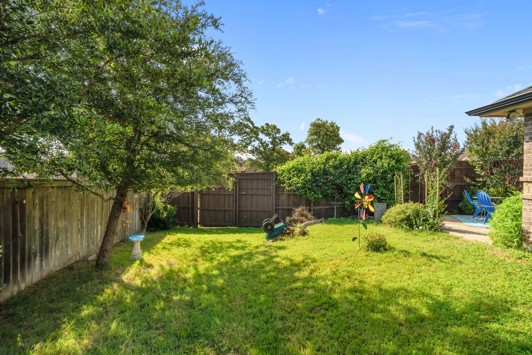 Single Family Residence For Sale in Parker County , 1261 Newcastle Drive, Weatherford, Texas 76086, 3 Bedroom, 2 Bathroom, 2 Garage spaces, 1,403 Sqft, built in 2015, mls#21339830, Real Estate Agent in Weatherford, Homes For Sale in Parker county, Homes For Sale in Weatherford, Realtor in Weatherford Texas, Real Estate Brokerage Independent Realty Texas, Luminita Cordes Realtor