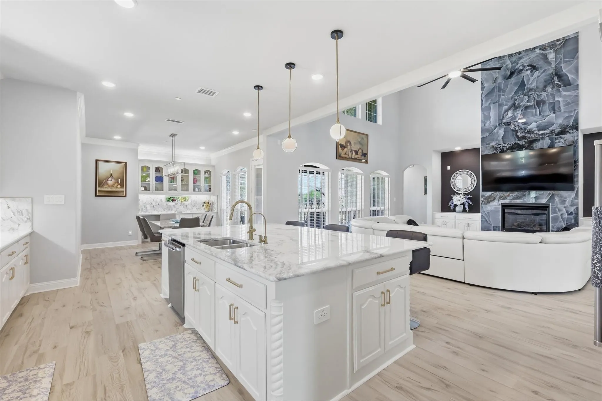 Single Family Residence For Sale in Collin County , 5013 Whisper Drive, Parker, Texas 75002, 5 Bedroom, 6 Bathroom, 4 Garage spaces, 6,372 Sqft, built in 2021, mls#21339818, Real Estate Agent in Parker, Homes For Sale in Collin county, Homes For Sale in Parker, Realtor in Parker Texas, Real Estate Brokerage Independent Realty Texas, Luminita Cordes Realtor