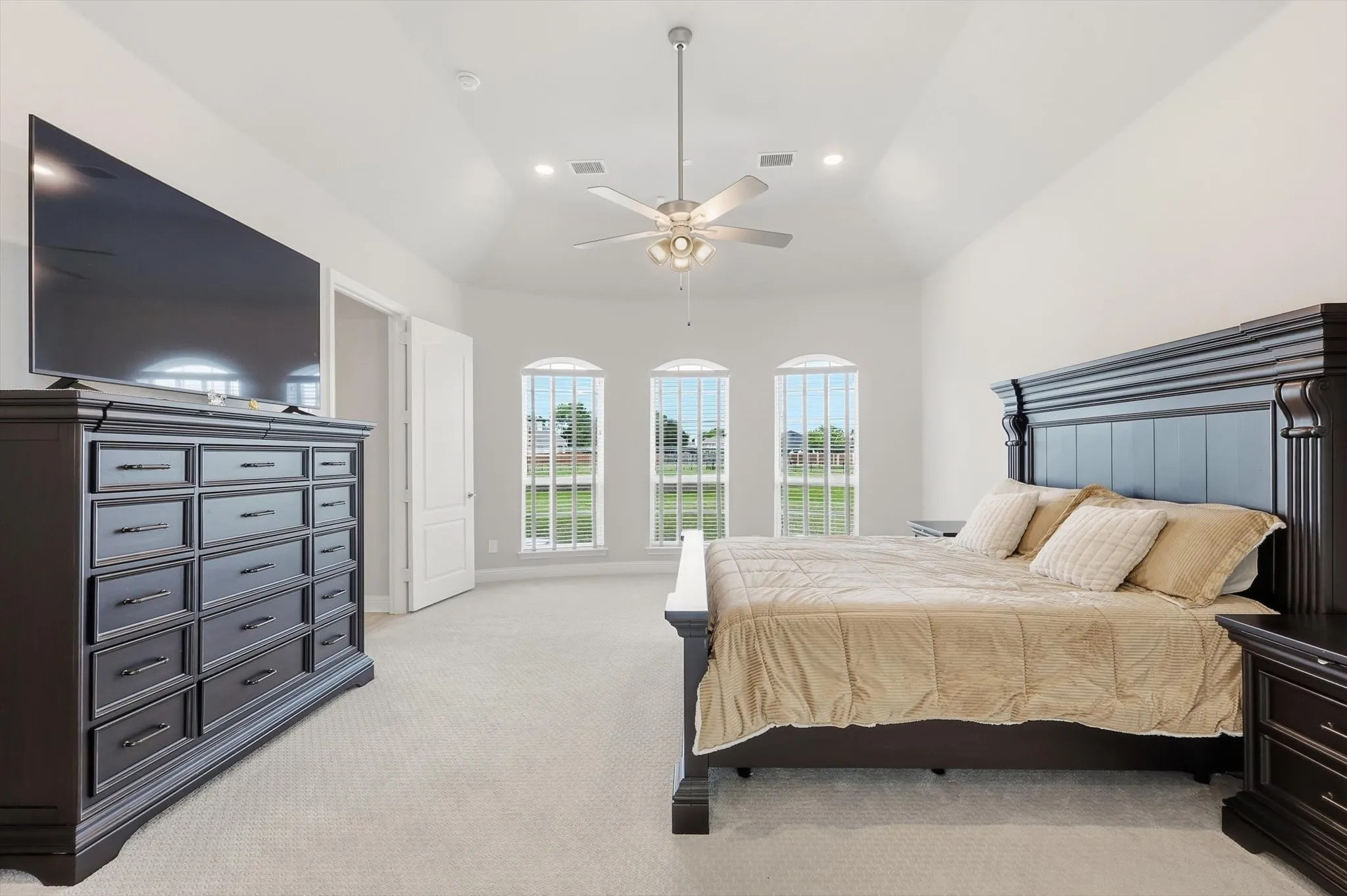 Single Family Residence For Sale in Collin County , 5013 Whisper Drive, Parker, Texas 75002, 5 Bedroom, 6 Bathroom, 4 Garage spaces, 6,372 Sqft, built in 2021, mls#21339818, Real Estate Agent in Parker, Homes For Sale in Collin county, Homes For Sale in Parker, Realtor in Parker Texas, Real Estate Brokerage Independent Realty Texas, Luminita Cordes Realtor