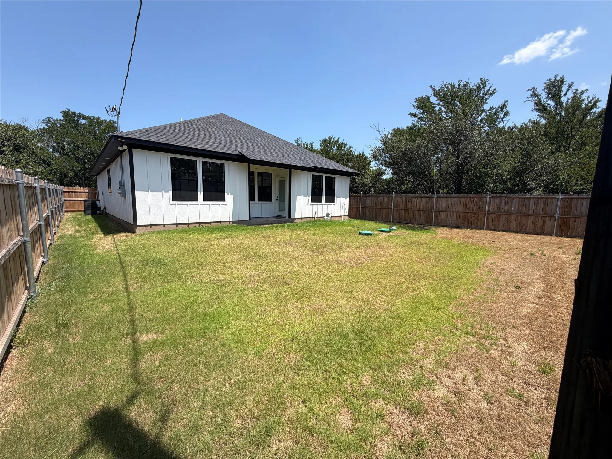 Single Family Residence For Sale in Hood County , 3025 Red Oak Drive, Granbury, Texas 76048, 3 Bedroom, 2 Bathroom, 2 Garage spaces, 1,418 Sqft, built in 2025, mls#21338043, Real Estate Agent in Granbury, Homes For Sale in Hood county, Homes For Sale in Granbury, Realtor in Granbury Texas, Real Estate Brokerage Independent Realty Texas, Luminita Cordes Realtor