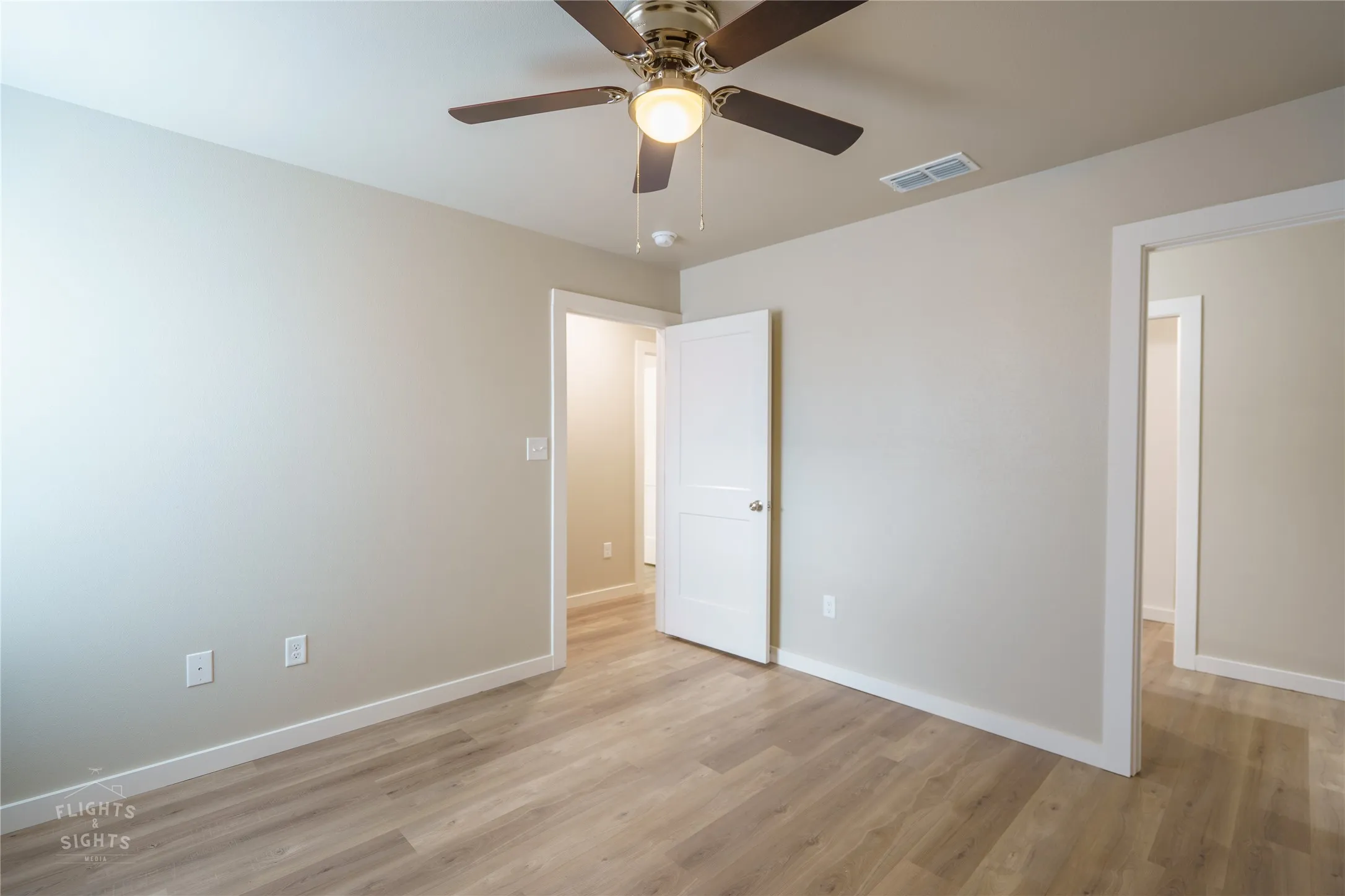 Single Family Residence For Rent in Taylor County , 528 Colorado Street, Abilene, Texas 79601, 3 Bedroom, 2 Bathroom, 2 Garage spaces, 1,145 Sqft, built in 2026, mls#21339833, Real Estate Agent in Abilene, Homes For Rent in Taylor county, Homes For Rent in Abilene, Realtor in Abilene Texas, Real Estate Brokerage Independent Realty Texas, Luminita Cordes Realtor