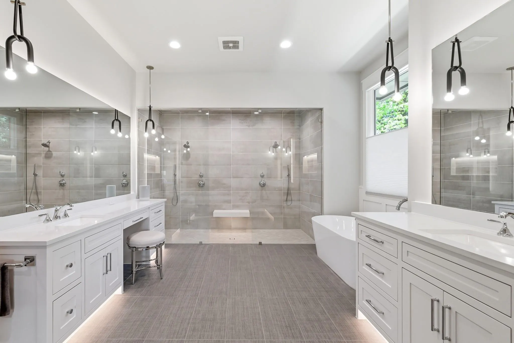 Single Family Residence For Sale in Tarrant County , 6717 Brazos Bend Drive, North Richland Hills, Texas 76182, 4 Bedroom, 4 Bathroom, 3 Garage spaces, 4,431 Sqft, built in 2023, mls#21337751, Real Estate Agent in North Richland Hills, Homes For Sale in Tarrant county, Homes For Sale in North Richland Hills, Realtor in North Richland Hills Texas, Real Estate Brokerage Independent Realty Texas, Luminita Cordes Realtor
