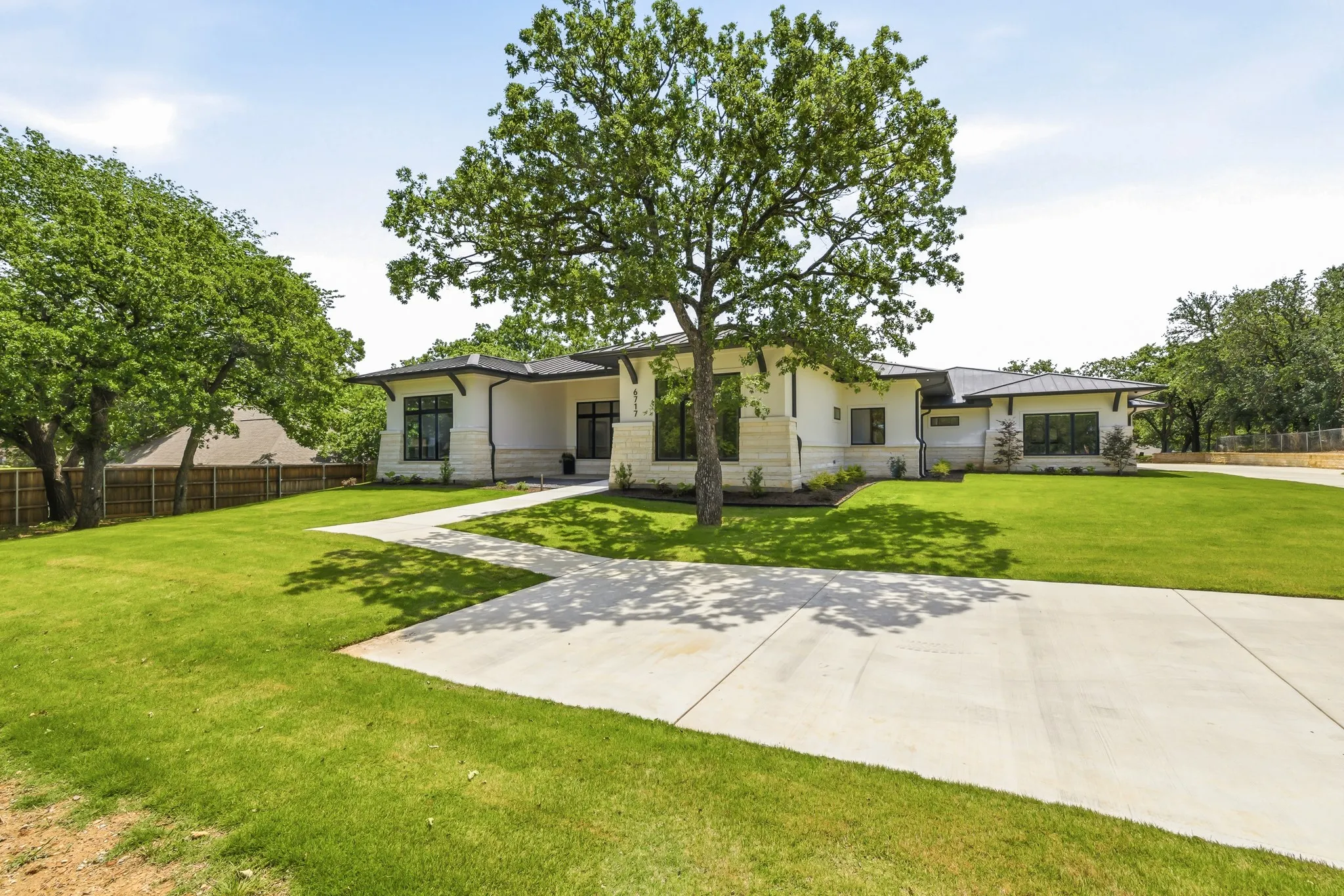 Single Family Residence For Sale in Tarrant County , 6717 Brazos Bend Drive, North Richland Hills, Texas 76182, 4 Bedroom, 4 Bathroom, 3 Garage spaces, 4,431 Sqft, built in 2023, mls#21337751, Real Estate Agent in North Richland Hills, Homes For Sale in Tarrant county, Homes For Sale in North Richland Hills, Realtor in North Richland Hills Texas, Real Estate Brokerage Independent Realty Texas, Luminita Cordes Realtor