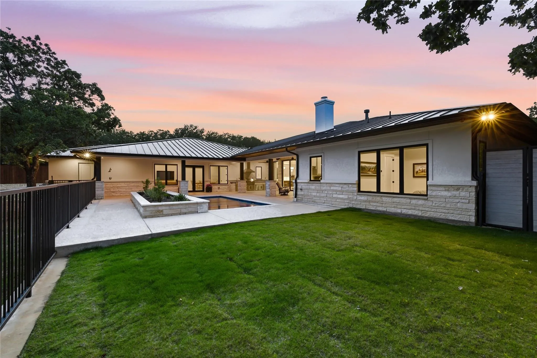 Single Family Residence For Sale in Tarrant County , 6717 Brazos Bend Drive, North Richland Hills, Texas 76182, 4 Bedroom, 4 Bathroom, 3 Garage spaces, 4,431 Sqft, built in 2023, mls#21337751, Real Estate Agent in North Richland Hills, Homes For Sale in Tarrant county, Homes For Sale in North Richland Hills, Realtor in North Richland Hills Texas, Real Estate Brokerage Independent Realty Texas, Luminita Cordes Realtor