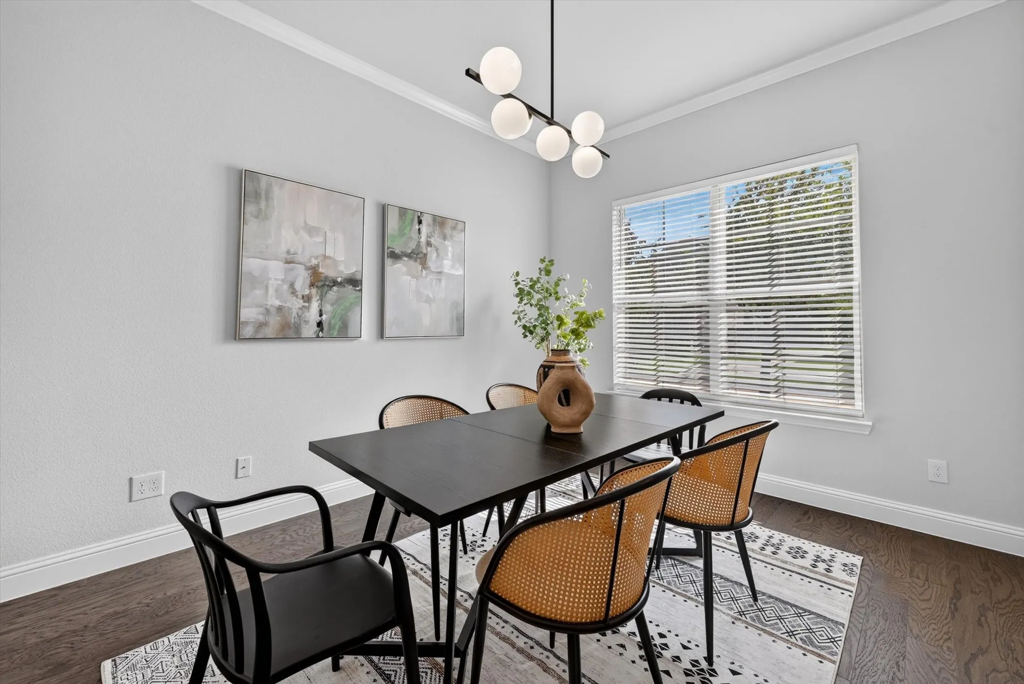 Formal dining