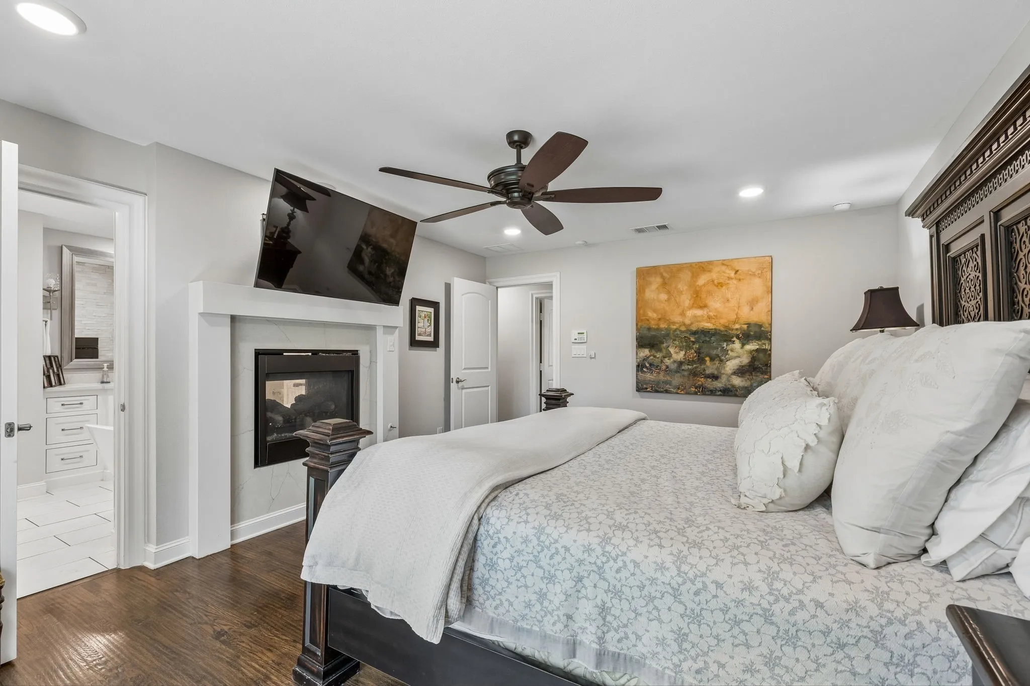 Single Family Residence For Sale in Dallas County , 5712 Ridgetown Circle, Dallas, Texas 75230, 4 Bedroom, 4 Bathroom, Garage spaces, 3,075 Sqft, built in 1960, mls#21339849, Real Estate Agent in Dallas, Homes For Sale in Dallas county, Homes For Sale in Dallas, Realtor in Dallas Texas, Real Estate Brokerage Independent Realty Texas, Luminita Cordes Realtor