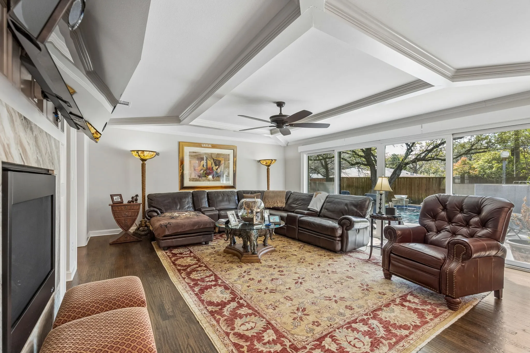 Single Family Residence For Sale in Dallas County , 5712 Ridgetown Circle, Dallas, Texas 75230, 4 Bedroom, 4 Bathroom, Garage spaces, 3,075 Sqft, built in 1960, mls#21339849, Real Estate Agent in Dallas, Homes For Sale in Dallas county, Homes For Sale in Dallas, Realtor in Dallas Texas, Real Estate Brokerage Independent Realty Texas, Luminita Cordes Realtor