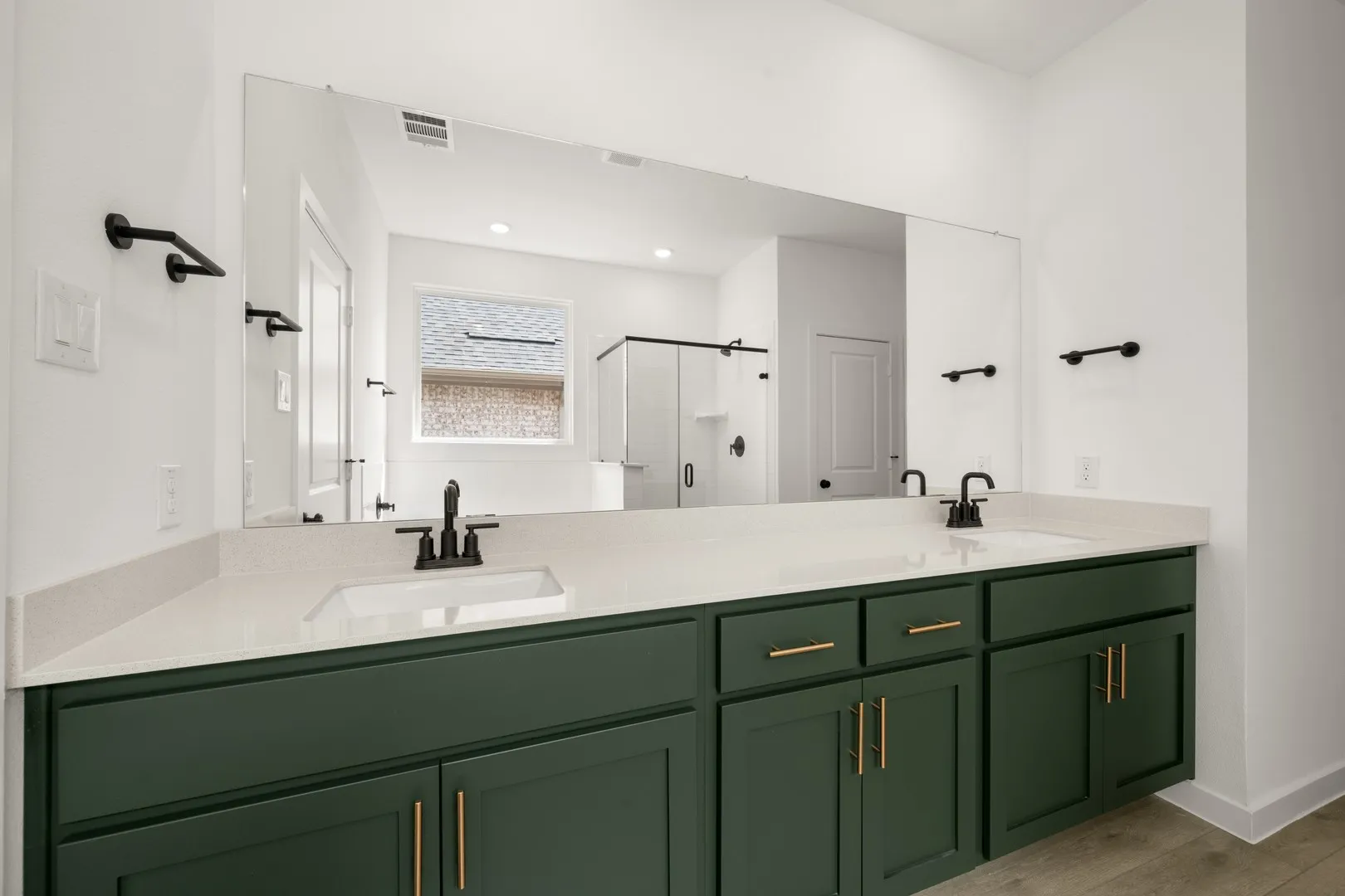 645 Tyronza- Primary Suite-3