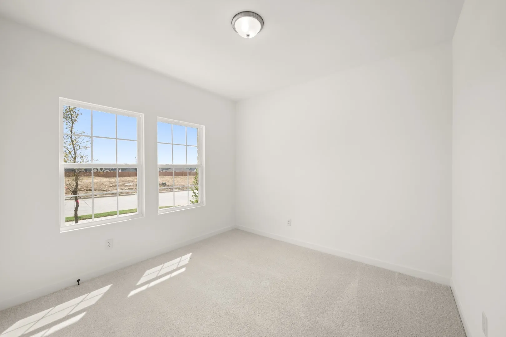645 Tyronza- Bedroom-2
