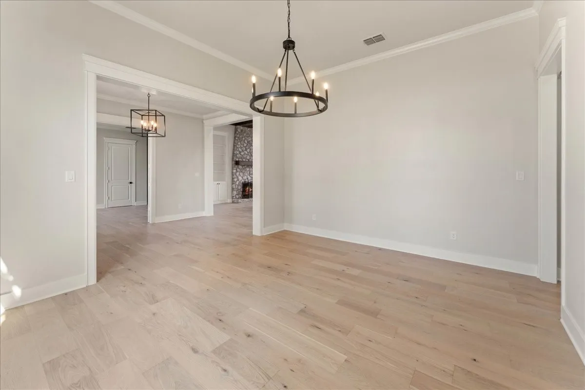 Single Family Residence For Sale in Smith County , 1442 County Road 313 E, Tyler, Texas 75706, 4 Bedrooms, 5 Bathrooms, 2 Garage spaces, 7,296 Sqft, built in 2007, Price $3,500,000, mls#21339856, Real Estate Agent in Tyler, Homes For Sale in Smith county, Homes For Sale in Tyler, Realtor in Tyler Texas, Real Estate Brokerage Independent Realty Texas, Luminita Cordes Realtor