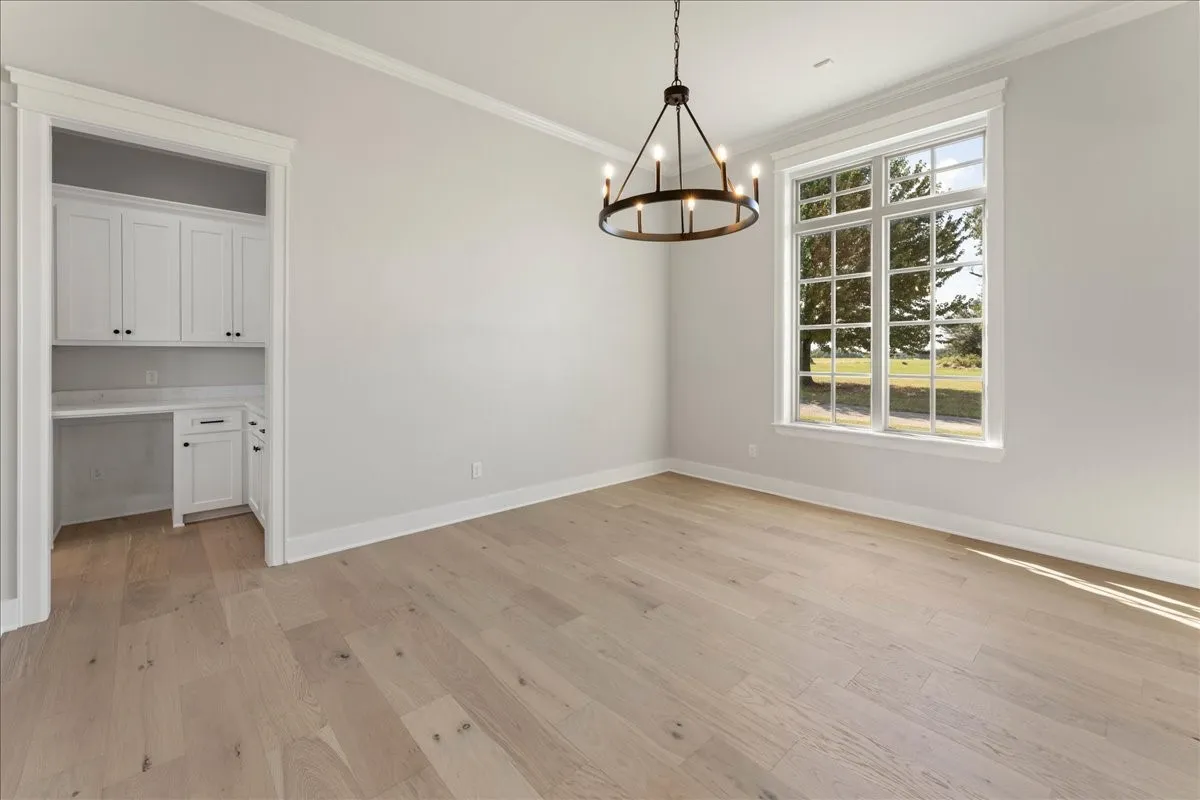 Single Family Residence For Sale in Smith County , 1442 County Road 313 E, Tyler, Texas 75706, 4 Bedrooms, 5 Bathrooms, 2 Garage spaces, 7,296 Sqft, built in 2007, Price $3,500,000, mls#21339856, Real Estate Agent in Tyler, Homes For Sale in Smith county, Homes For Sale in Tyler, Realtor in Tyler Texas, Real Estate Brokerage Independent Realty Texas, Luminita Cordes Realtor