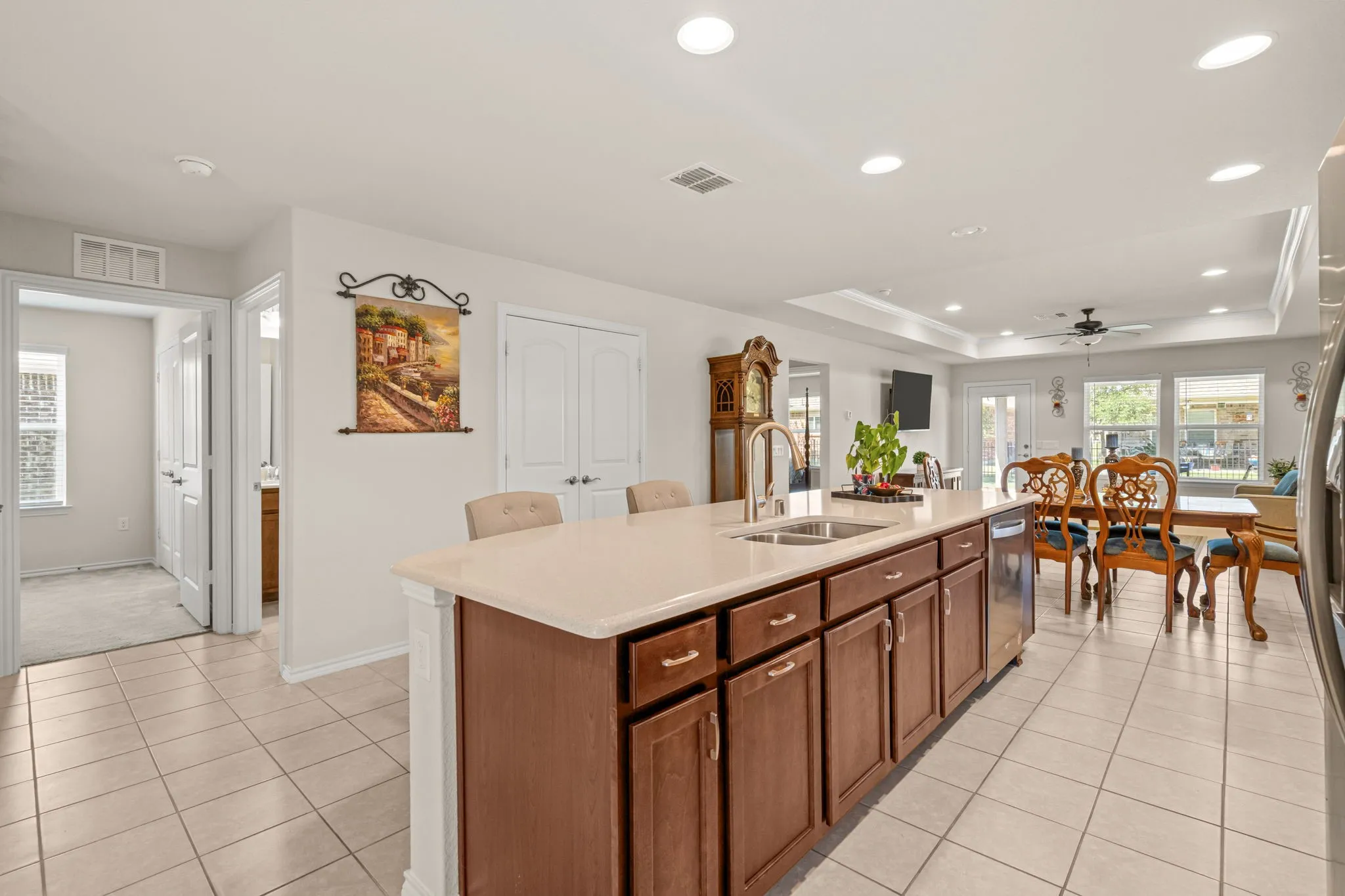 Single Family Residence For Sale in Collin County , 9121 Tranquil Trail, Mc Kinney, Texas 75071, 2 Bedroom, 2 Bathroom, 2 Garage spaces, 1,445 Sqft, built in 2019, mls#21333666, Real Estate Agent in Mc Kinney, Homes For Sale in Collin county, Homes For Sale in Mc Kinney, Realtor in Mc Kinney Texas, Real Estate Brokerage Independent Realty Texas, Luminita Cordes Realtor