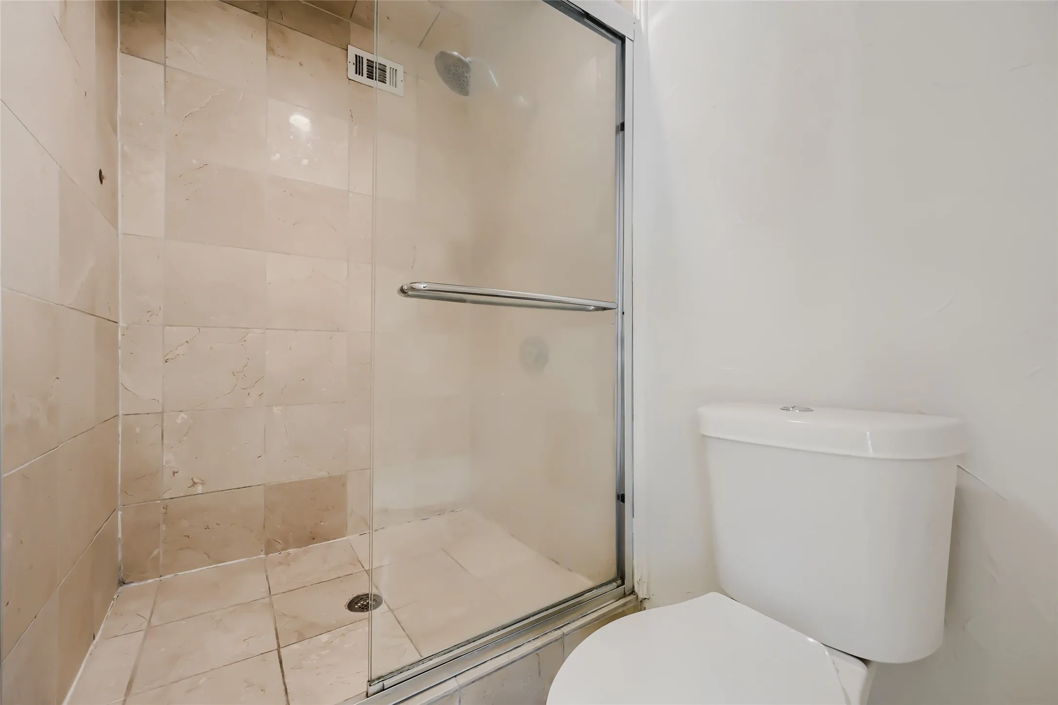 Single Family Residence For Sale in Dallas County , 11608 Sonnet Drive, Dallas, Texas 75229, 3 Bedroom, 3 Bathroom, 2 Garage spaces, 2,752 Sqft, built in 1959, mls#21180981, Real Estate Agent in Dallas, Homes For Sale in Dallas county, Homes For Sale in Dallas, Realtor in Dallas Texas, Real Estate Brokerage Independent Realty Texas, Luminita Cordes Realtor