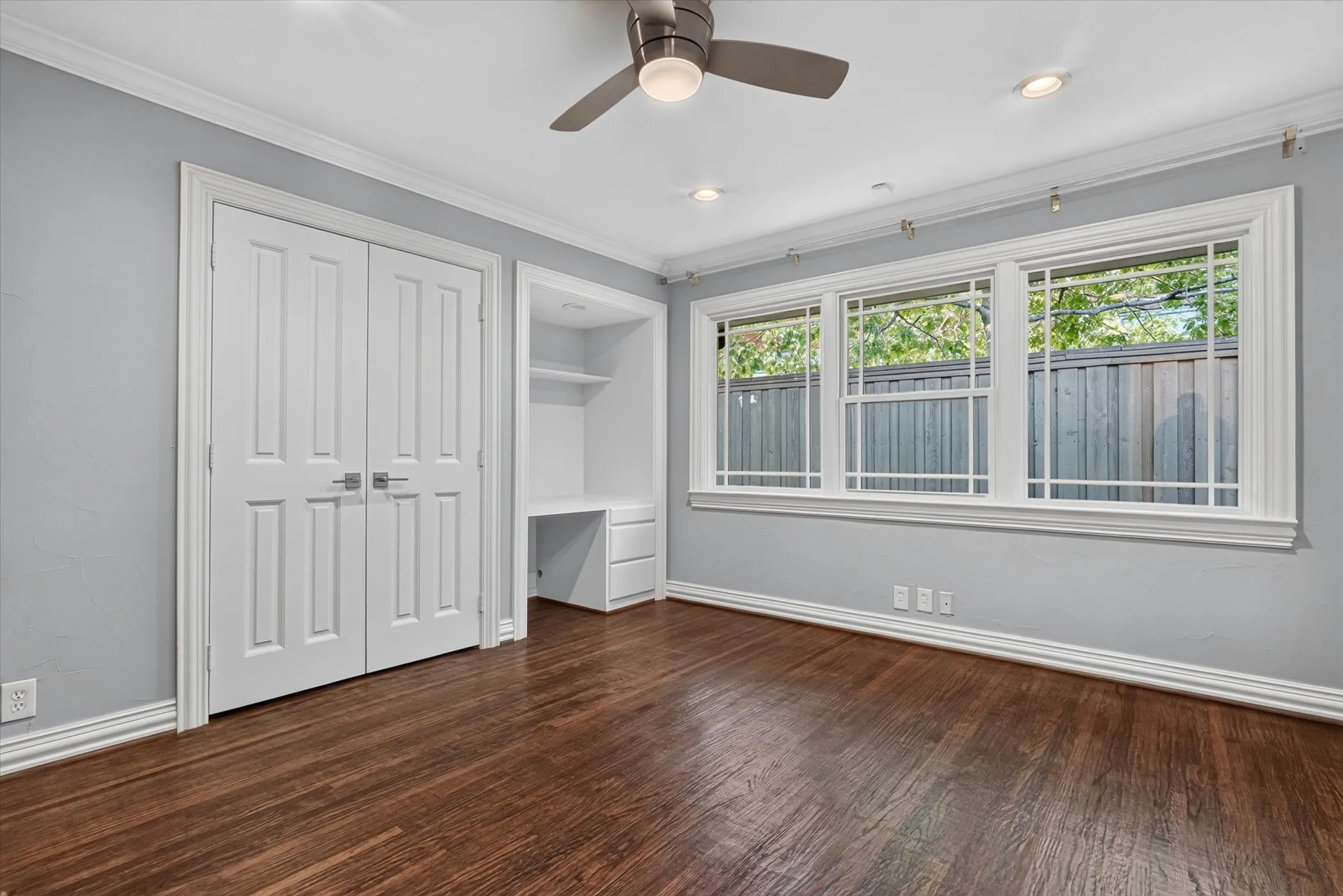 Single Family Residence For Rent in Dallas County , 5804 Norway Road, Dallas, Texas 75230, 3 Bedroom, 3 Bathroom, 2 Garage spaces, 2,709 Sqft, built in 1954, mls#21338802, Real Estate Agent in Dallas, Homes For Rent in Dallas county, Homes For Rent in Dallas, Realtor in Dallas Texas, Real Estate Brokerage Independent Realty Texas, Luminita Cordes Realtor