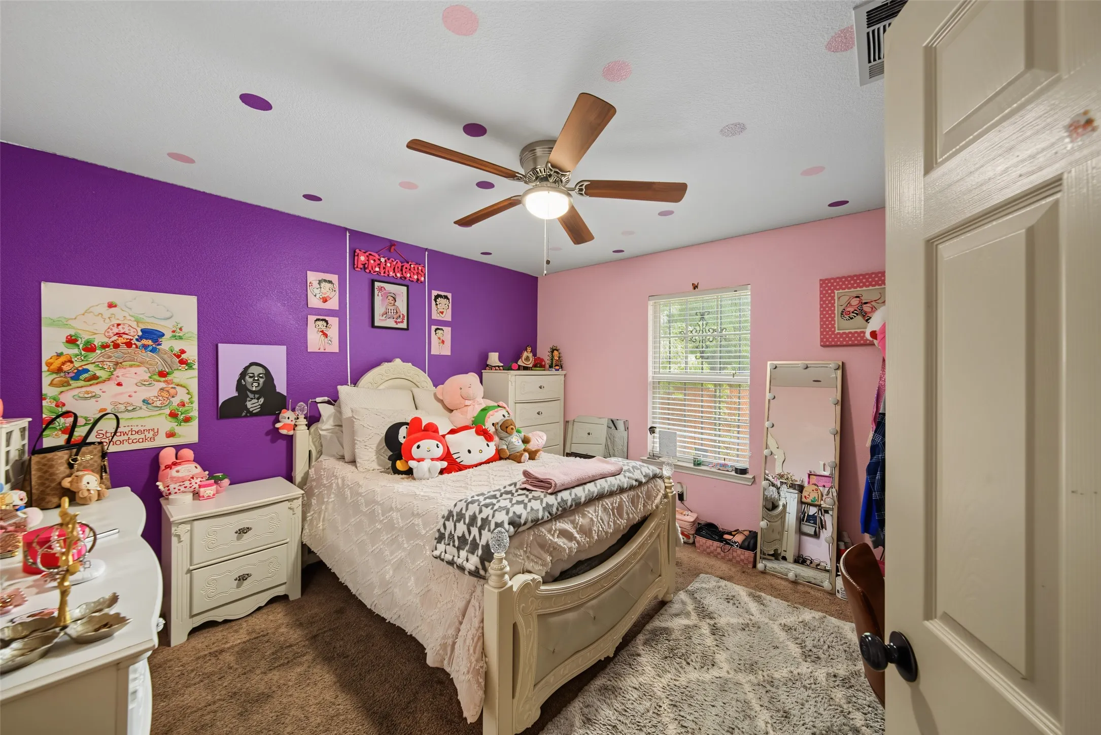 Single Family Residence For Sale in Dallas County , 8015 Leigh Ann Drive, Dallas, Texas 75232, 4 Bedroom, 2 Bathroom, 2 Garage spaces, 1,461 Sqft, built in 2008, mls#21339009, Real Estate Agent in Dallas, Homes For Sale in Dallas county, Homes For Sale in Dallas, Realtor in Dallas Texas, Real Estate Brokerage Independent Realty Texas, Luminita Cordes Realtor