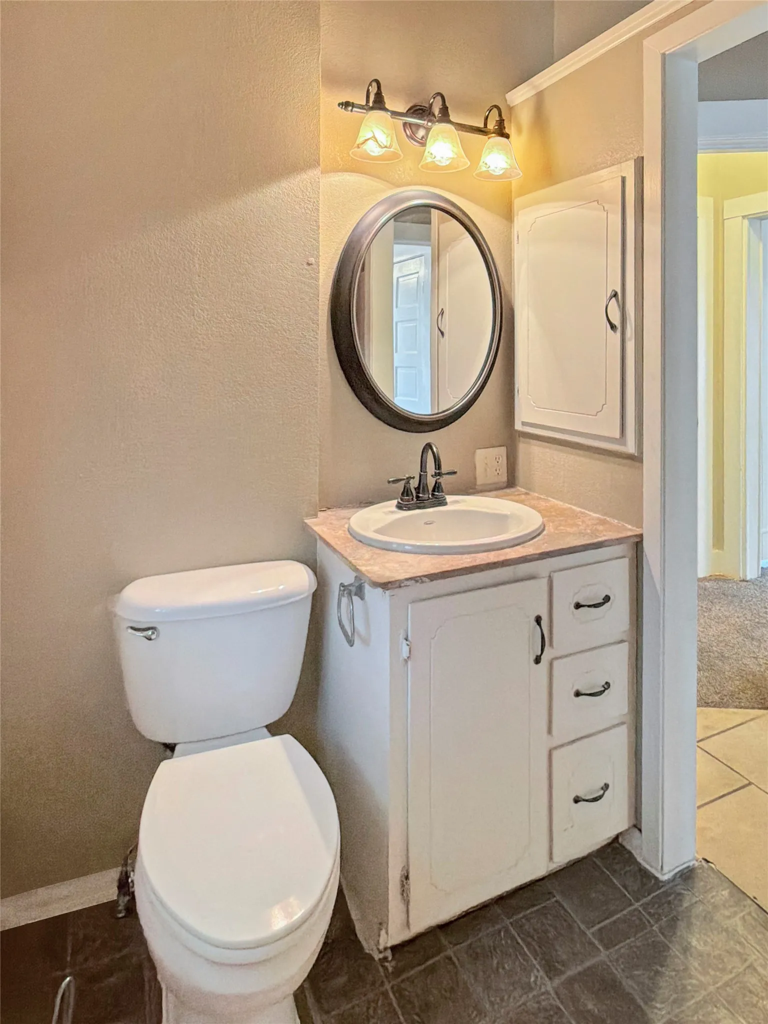 Single Family Residence For Sale in Eastland County , 112 Garvin Street, Eastland, Texas 76448, 3 Bedroom, 2 Bathroom, Garage spaces, 1,352 Sqft, built in 1940, mls#21334231, Real Estate Agent in Eastland, Homes For Sale in Eastland county, Homes For Sale in Eastland, Realtor in Eastland Texas, Real Estate Brokerage Independent Realty Texas, Luminita Cordes Realtor