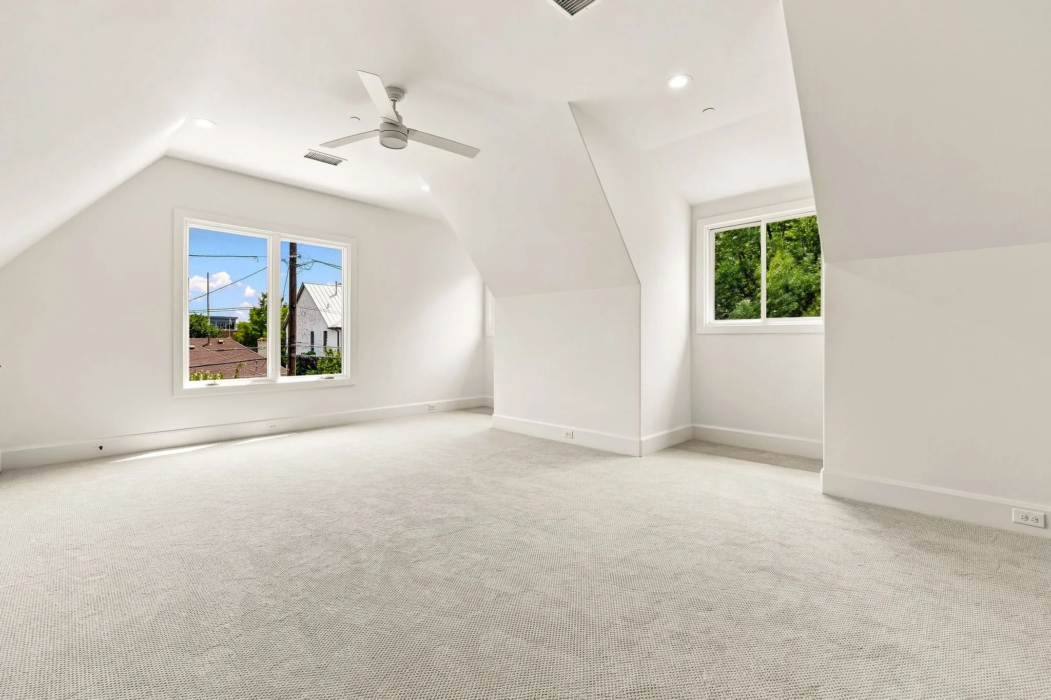 Single Family Residence For Sale in Dallas County , 4225 Amherst Avenue, University Park, Texas 75225, 5 Bedroom, 8 Bathroom, 2 Garage spaces, 5,563 Sqft, built in 2026, mls#21337231, Real Estate Agent in University Park, Homes For Sale in Dallas county, Homes For Sale in University Park, Realtor in University Park Texas, Real Estate Brokerage Independent Realty Texas, Luminita Cordes Realtor