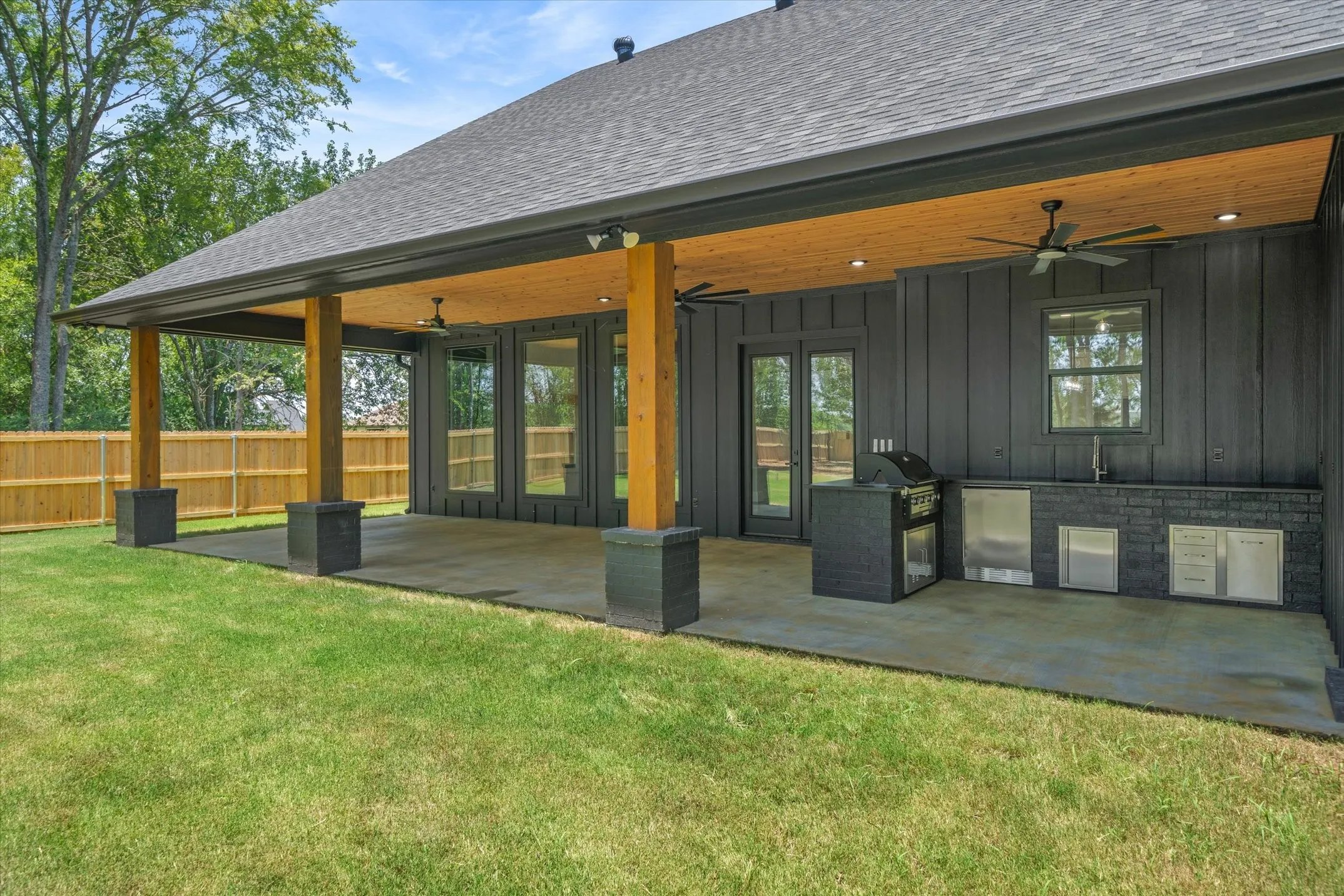 Single Family Residence For Sale in Smith County , 12253 Madison Xing, Bullard, Texas 75757, 4 Bedroom, 4 Bathroom, 2 Garage spaces, 2,736 Sqft, built in 2026, mls#21335458, Real Estate Agent in Bullard, Homes For Sale in Smith county, Homes For Sale in Bullard, Realtor in Bullard Texas, Real Estate Brokerage Independent Realty Texas, Luminita Cordes Realtor