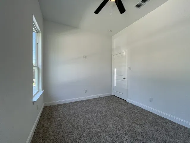 Single Family Residence For Sale in Ellis County , 117 Leatherwood Street, Waxahachie, Texas 75165, 4 Bedroom, 2 Bathroom, 2 Garage spaces, 1,676 Sqft, built in 2025, Price $324,999, mls#21339177, Real Estate Agent in Waxahachie, Homes For Sale in Ellis county, Homes For Sale in Waxahachie, Realtor in Waxahachie Texas, Real Estate Brokerage Independent Realty Texas, Luminita Cordes Realtor