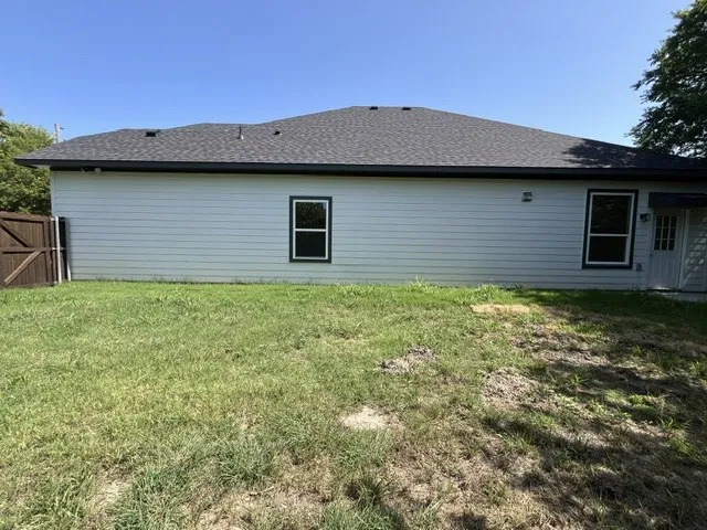 Single Family Residence For Sale in Ellis County , 117 Leatherwood Street, Waxahachie, Texas 75165, 4 Bedroom, 2 Bathroom, 2 Garage spaces, 1,676 Sqft, built in 2025, Price $324,999, mls#21339177, Real Estate Agent in Waxahachie, Homes For Sale in Ellis county, Homes For Sale in Waxahachie, Realtor in Waxahachie Texas, Real Estate Brokerage Independent Realty Texas, Luminita Cordes Realtor