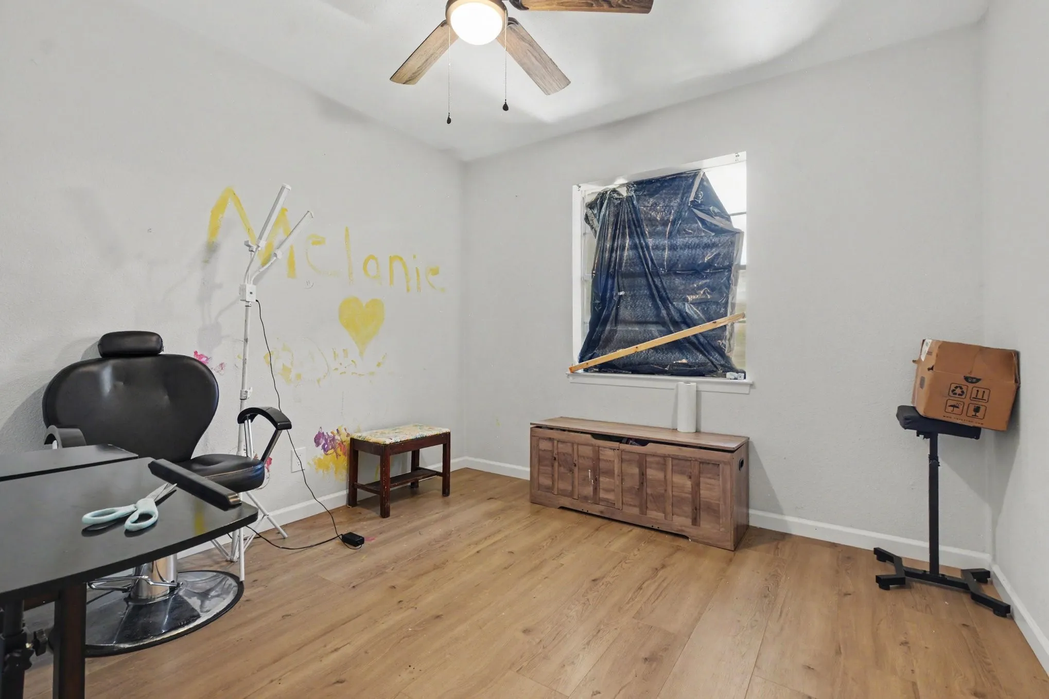 Single Family Residence For Sale in Dallas County , 1809 Homestead Place, Garland, Texas 75044, 3 Bedroom, 2 Bathroom, 1 Garage spaces, 976 Sqft, built in 1970, Price $251,300, mls#21330596, Real Estate Agent in Garland, Homes For Sale in Dallas county, Homes For Sale in Garland, Realtor in Garland Texas, Real Estate Brokerage Independent Realty Texas, Luminita Cordes Realtor