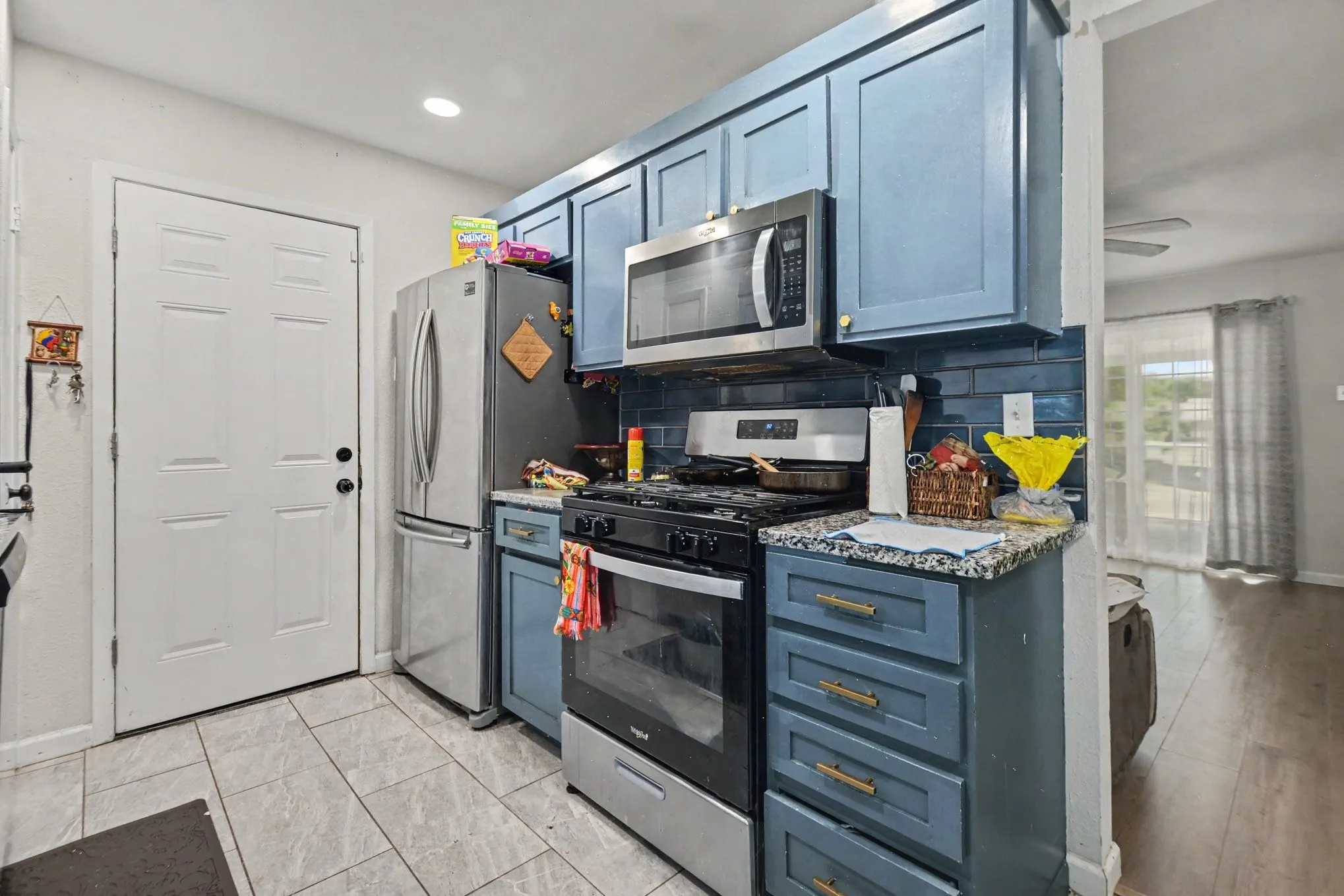 Single Family Residence For Sale in Dallas County , 1809 Homestead Place, Garland, Texas 75044, 3 Bedroom, 2 Bathroom, 1 Garage spaces, 976 Sqft, built in 1970, Price $251,300, mls#21330596, Real Estate Agent in Garland, Homes For Sale in Dallas county, Homes For Sale in Garland, Realtor in Garland Texas, Real Estate Brokerage Independent Realty Texas, Luminita Cordes Realtor