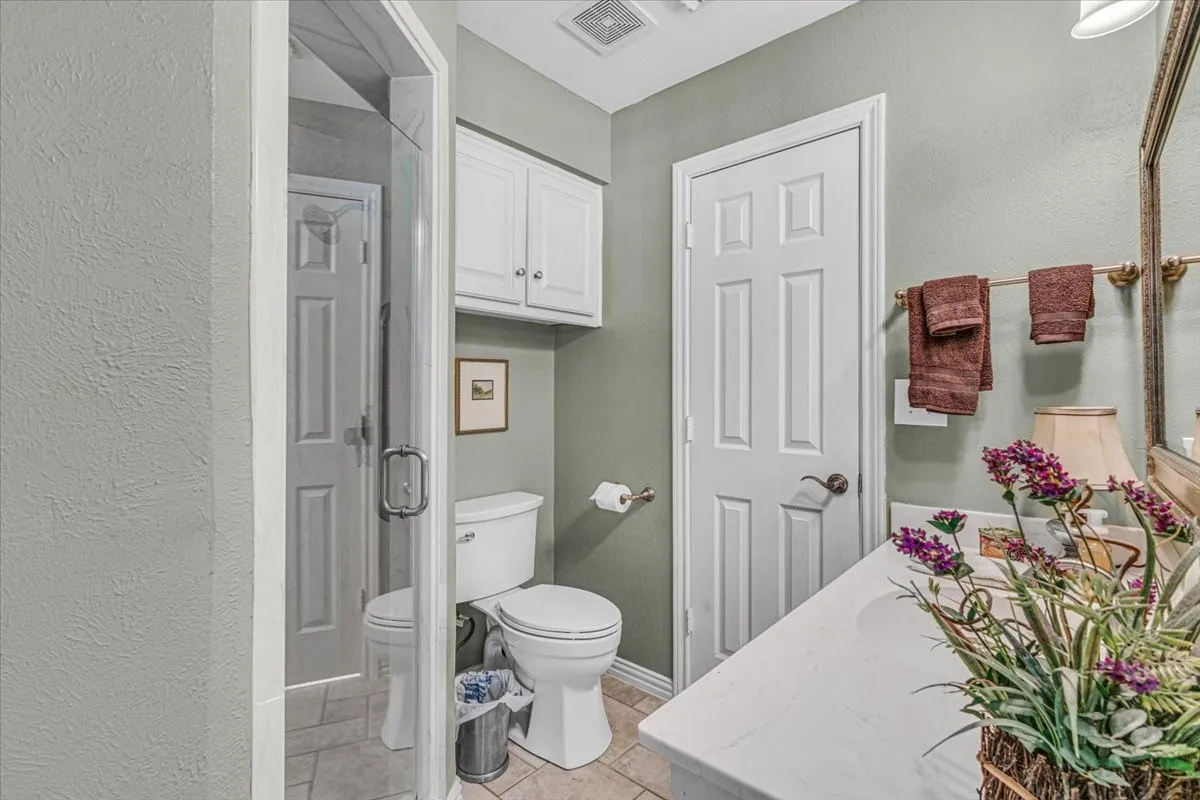 Single Family Residence For Sale in Collin County , 1609 Lake Hill Lane, Plano, Texas 75023, 4 Bedroom, 3 Bathroom, 2 Garage spaces, 3,179 Sqft, built in 1973, mls#21336571, Real Estate Agent in Plano, Homes For Sale in Collin county, Homes For Sale in Plano, Realtor in Plano Texas, Real Estate Brokerage Independent Realty Texas, Luminita Cordes Realtor
