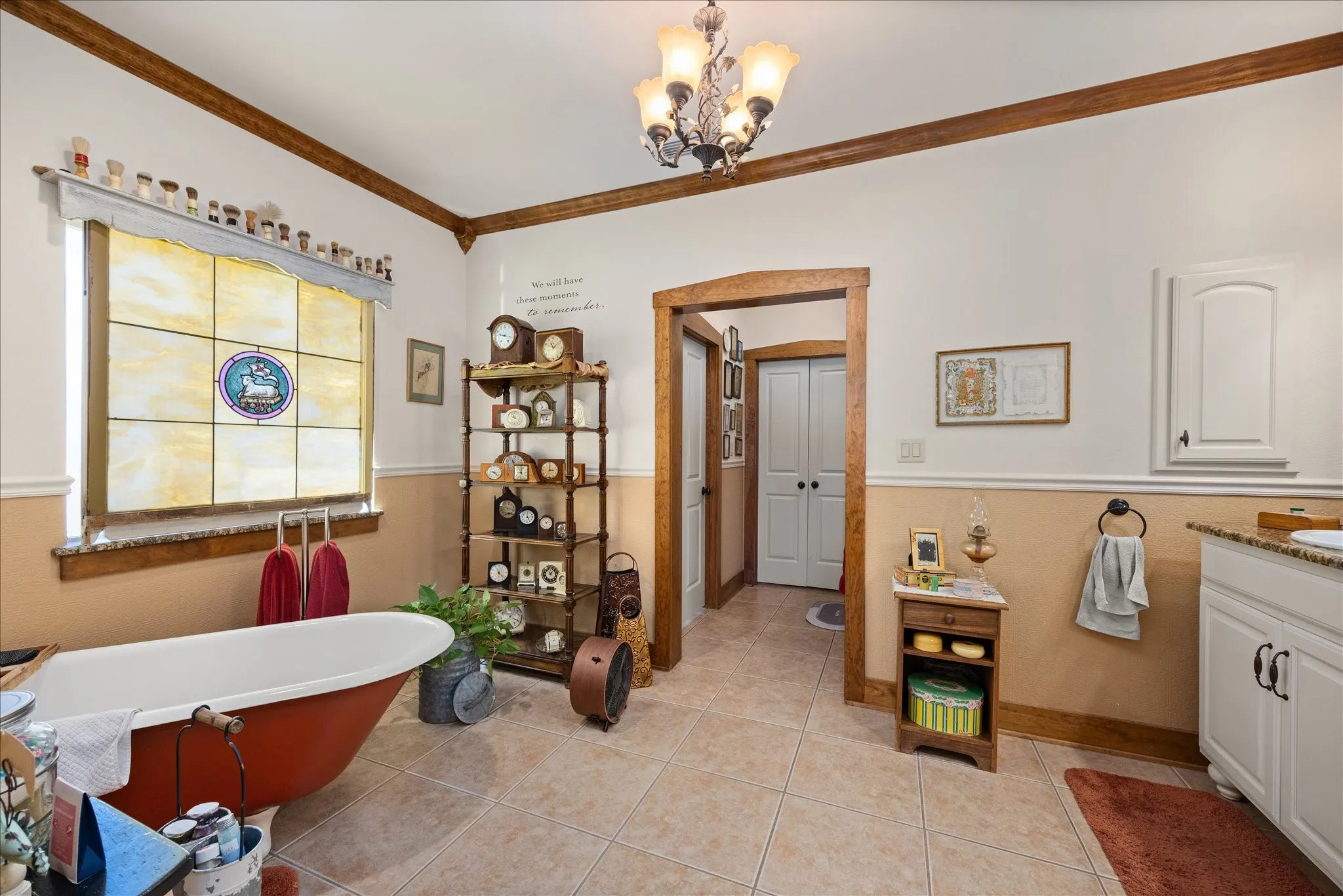 Single Family Residence For Sale in Hood County , 9001 Sawgrass Court, Granbury, Texas 76049, 4 Bedroom, 5 Bathroom, 3 Garage spaces, 3,911 Sqft, built in 2007, mls#21338158, Real Estate Agent in Granbury, Homes For Sale in Hood county, Homes For Sale in Granbury, Realtor in Granbury Texas, Real Estate Brokerage Independent Realty Texas, Luminita Cordes Realtor
