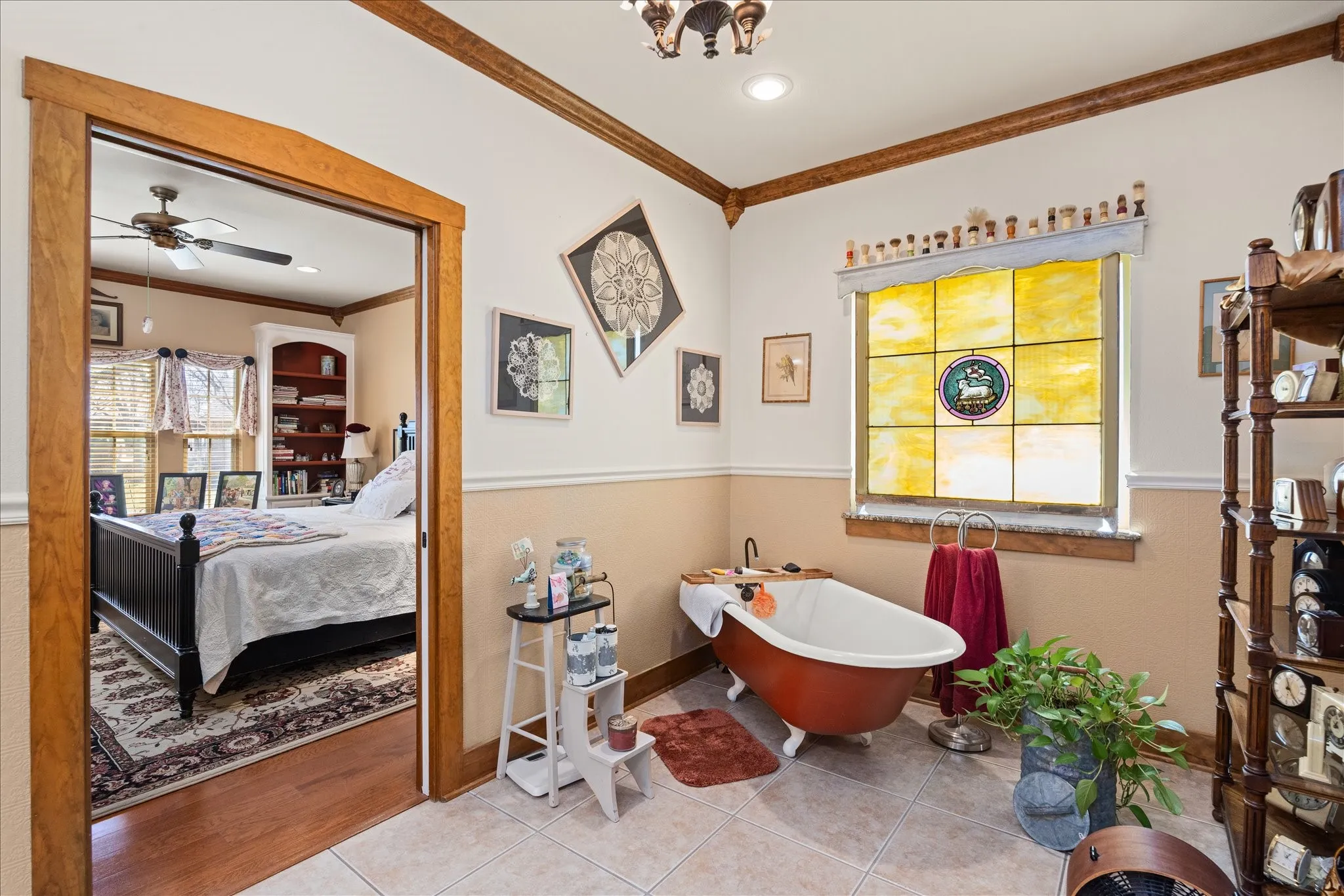 Single Family Residence For Sale in Hood County , 9001 Sawgrass Court, Granbury, Texas 76049, 4 Bedroom, 5 Bathroom, 3 Garage spaces, 3,911 Sqft, built in 2007, mls#21338158, Real Estate Agent in Granbury, Homes For Sale in Hood county, Homes For Sale in Granbury, Realtor in Granbury Texas, Real Estate Brokerage Independent Realty Texas, Luminita Cordes Realtor