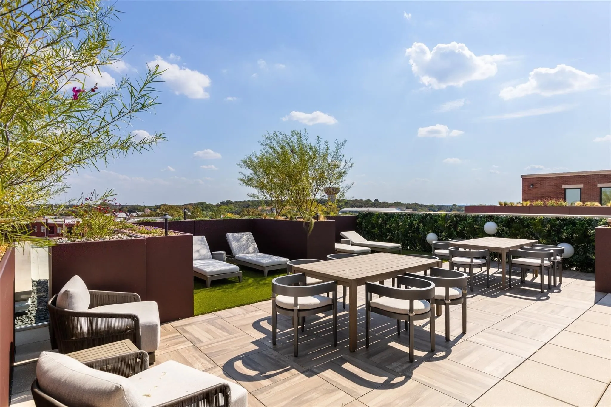 Condominium For Sale in Tarrant County , 350 Central Avenue 307, Southlake, Texas 76092, 2 Bedroom, 2 Bathroom, 2 Garage spaces, 1,729 Sqft, built in 2020, mls#21338534, Real Estate Agent in Southlake, Homes For Sale in Tarrant county, Homes For Sale in Southlake, Realtor in Southlake Texas, Real Estate Brokerage Independent Realty Texas, Luminita Cordes Realtor