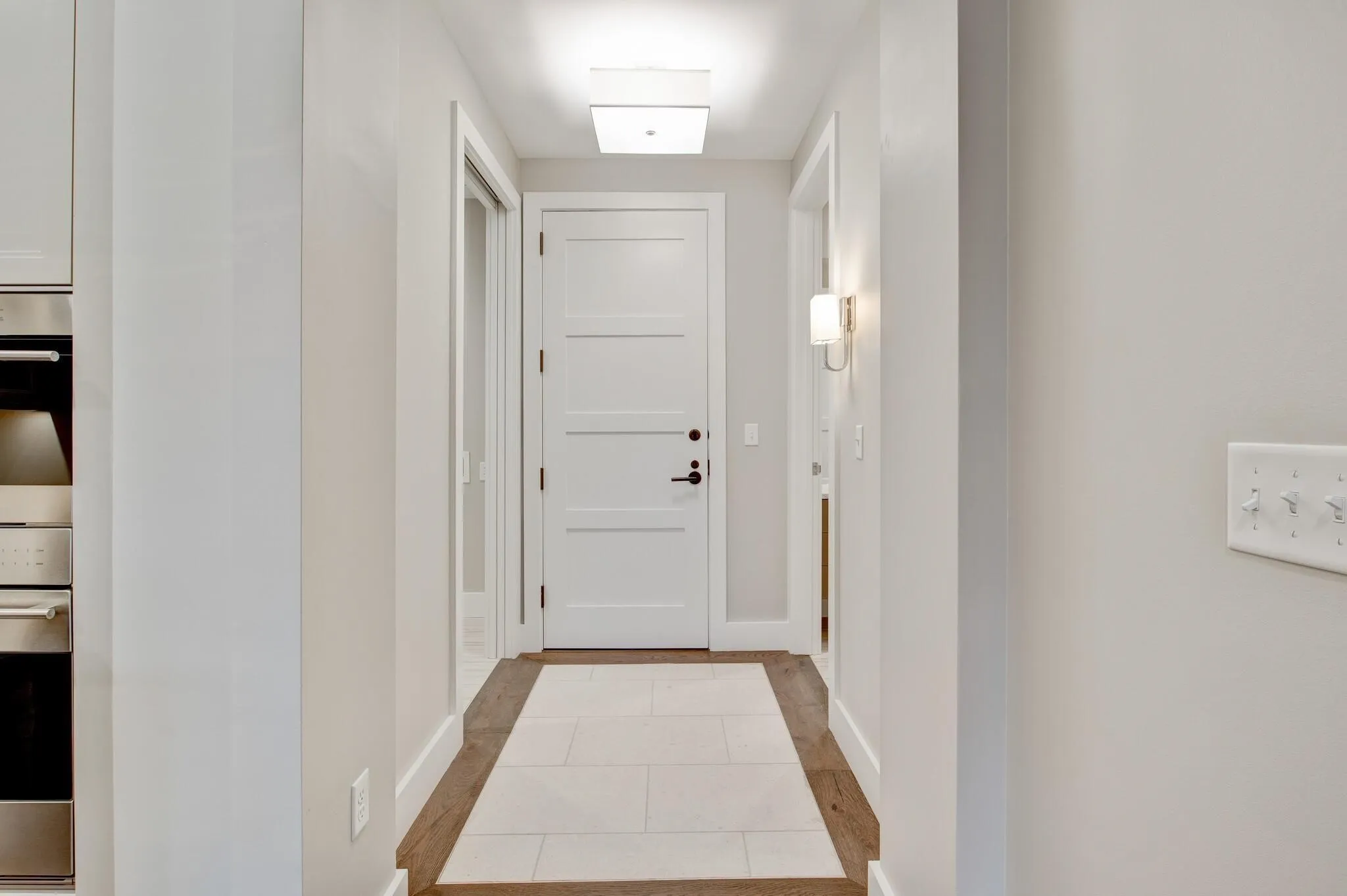 Condominium For Sale in Tarrant County , 350 Central Avenue 307, Southlake, Texas 76092, 2 Bedroom, 2 Bathroom, 2 Garage spaces, 1,729 Sqft, built in 2020, mls#21338534, Real Estate Agent in Southlake, Homes For Sale in Tarrant county, Homes For Sale in Southlake, Realtor in Southlake Texas, Real Estate Brokerage Independent Realty Texas, Luminita Cordes Realtor