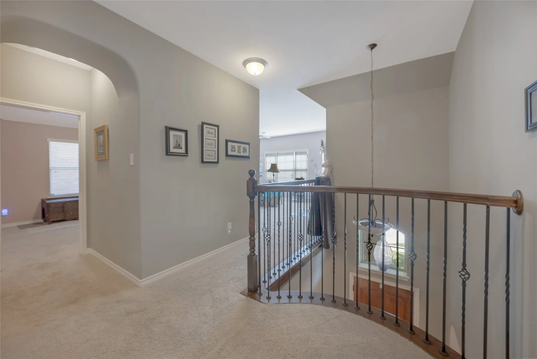 Single Family Residence For Sale in Tarrant County , 8629 Tribute Lane, Fort Worth, Texas 76131, 3 Bedroom, 3 Bathroom, 2 Garage spaces, 2,999 Sqft, built in 2013, mls#21328226, Real Estate Agent in Fort Worth, Homes For Sale in Tarrant county, Homes For Sale in Fort Worth, Realtor in Fort Worth Texas, Real Estate Brokerage Independent Realty Texas, Luminita Cordes Realtor